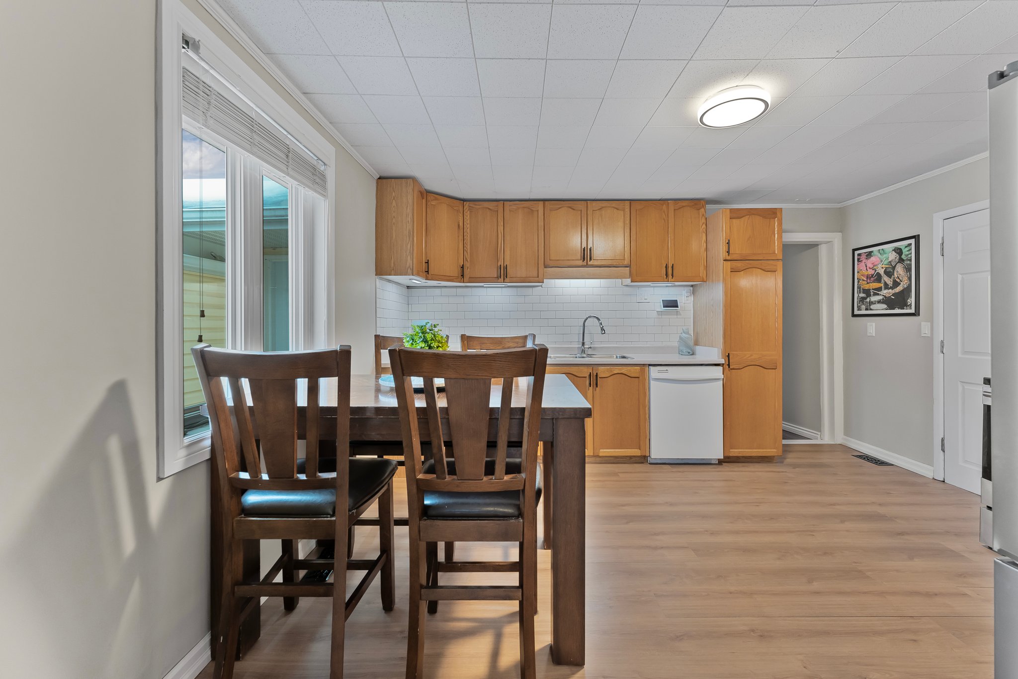 90 Riveredge Drive (11)