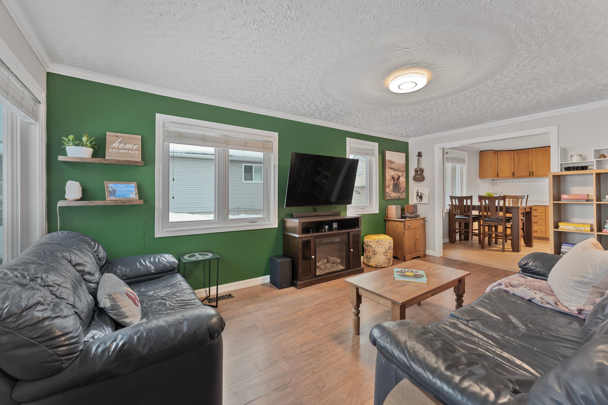 90 Riveredge Drive (5)