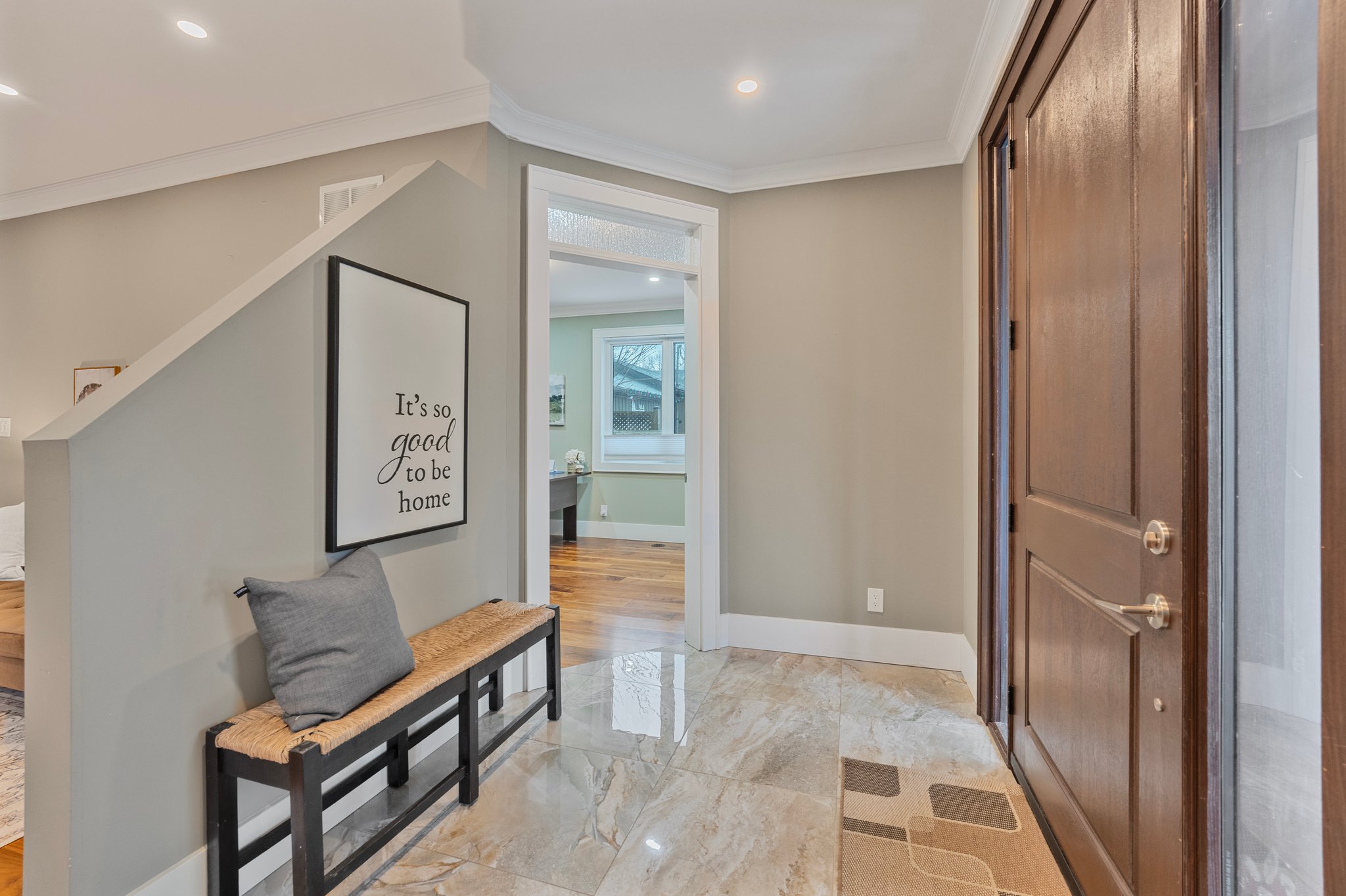 938 Corner Avenue (5)