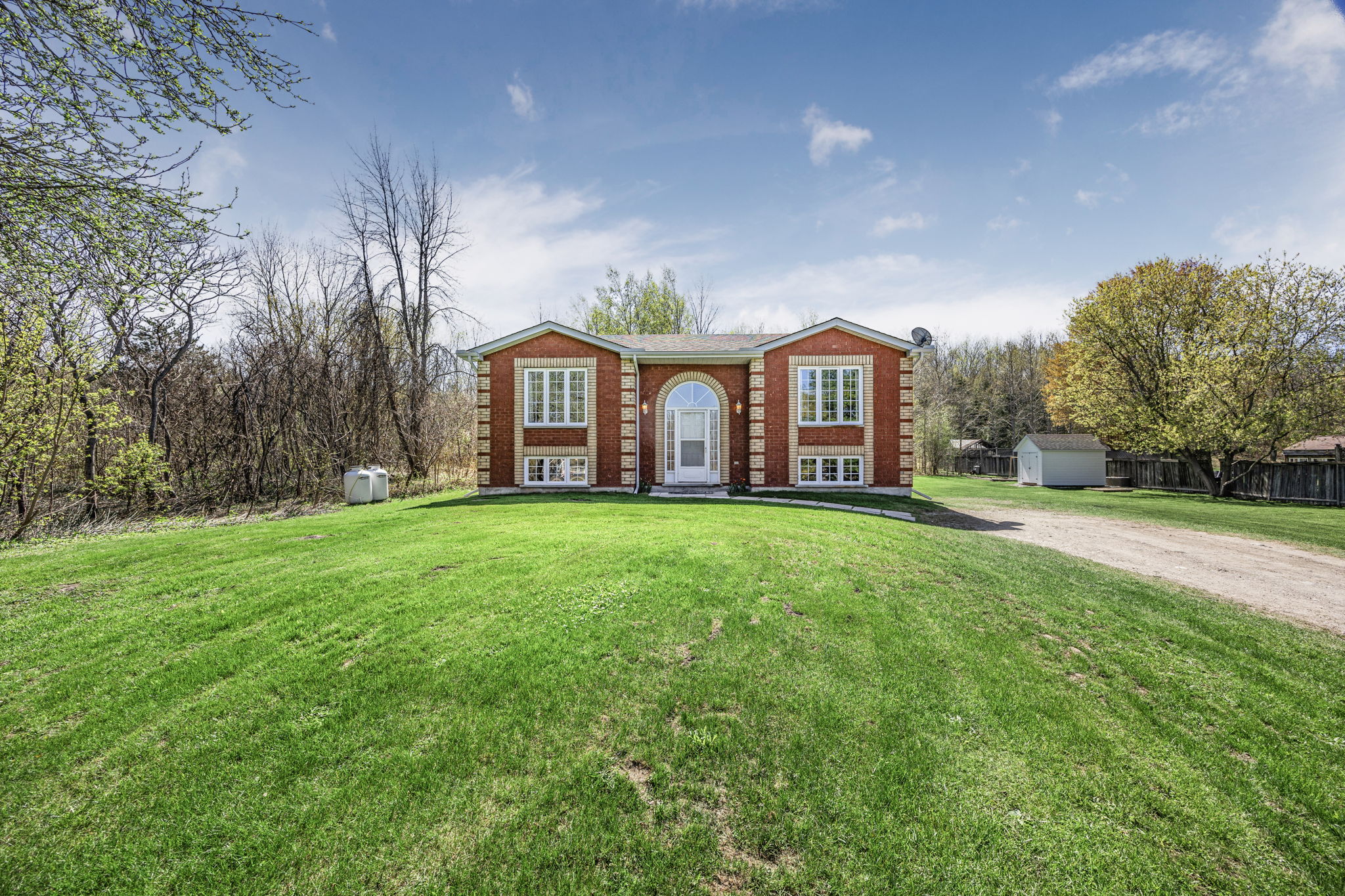 12984 County Rd 16, Severn