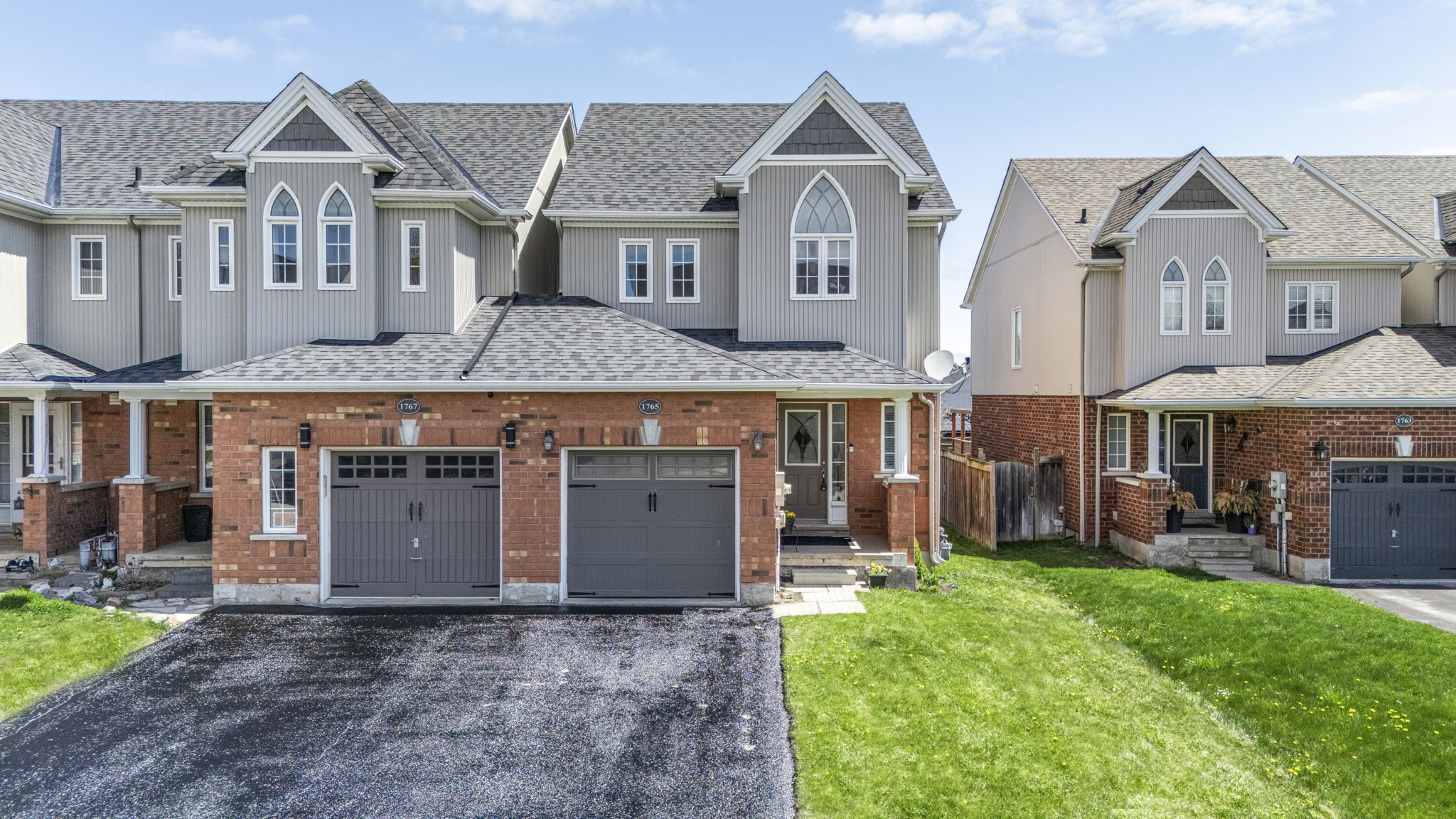 1765 Lamstone St, Innisfil