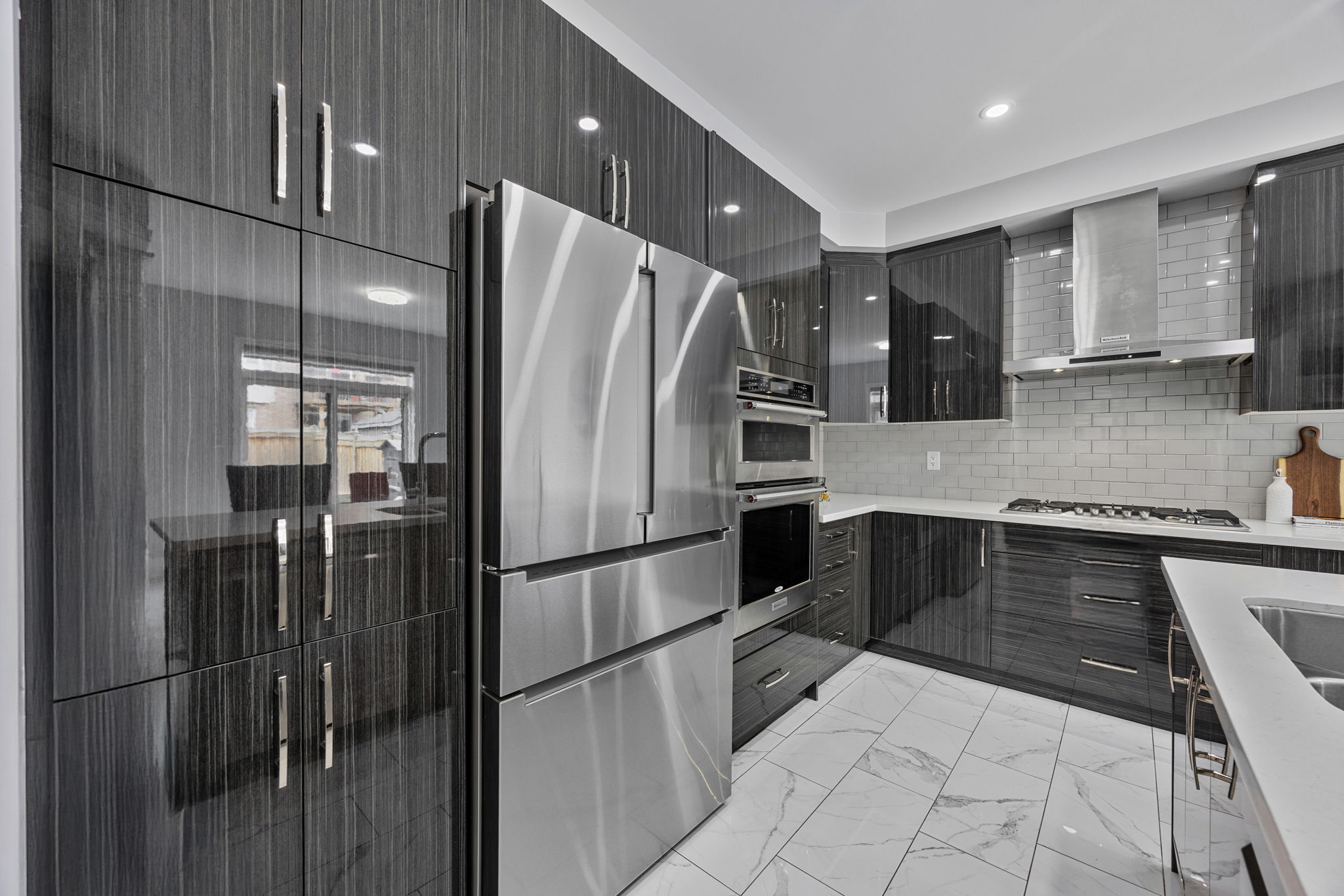 2040 Webster Boulevard (13) – EDIT