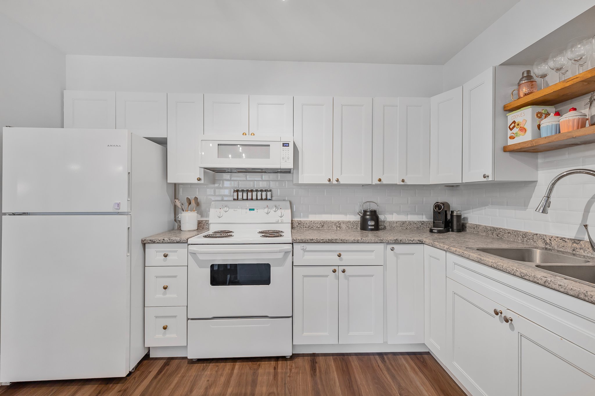 209-126 Bell Farm Road (14)