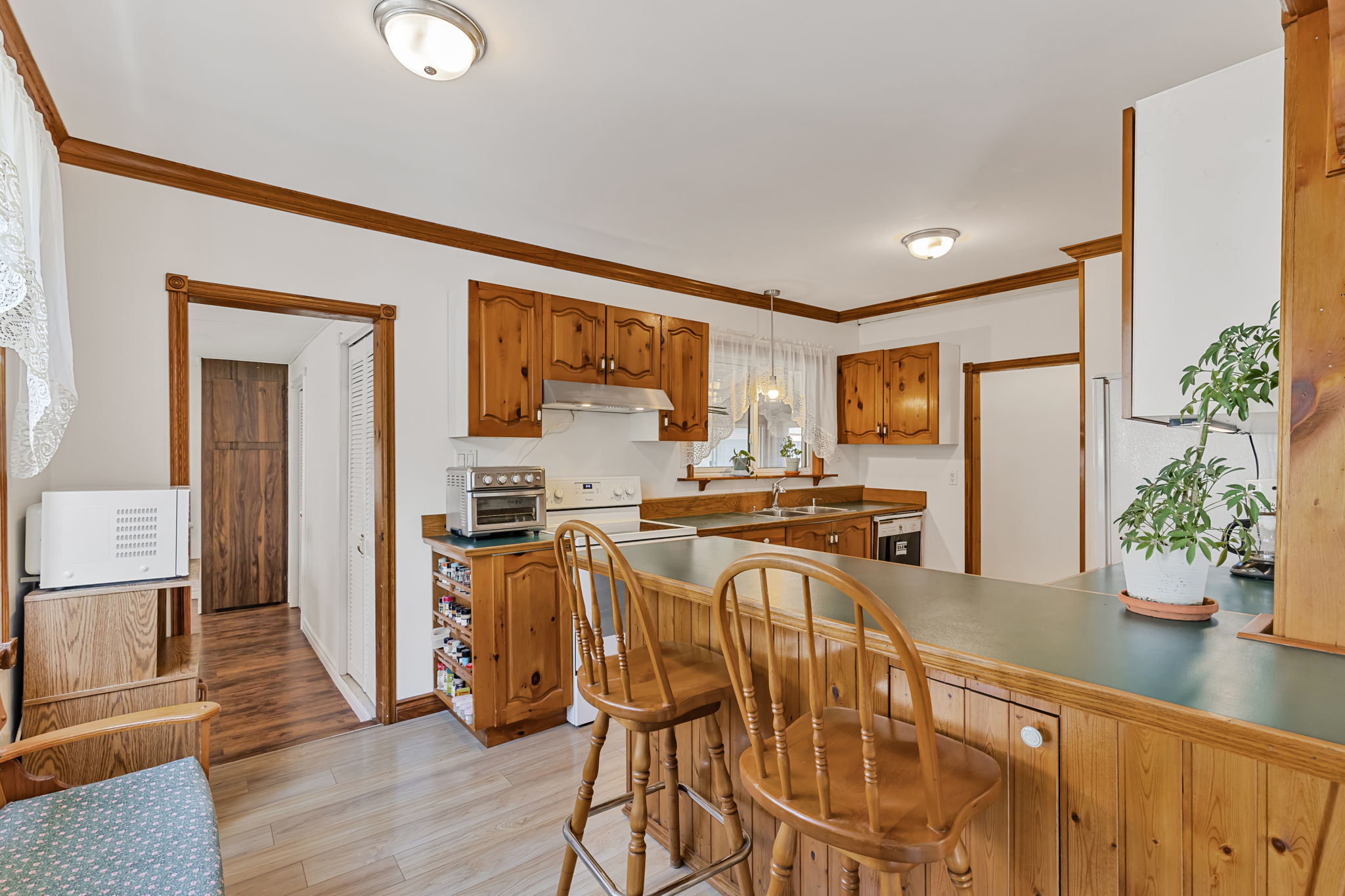 270 Hollywood Drive (11)
