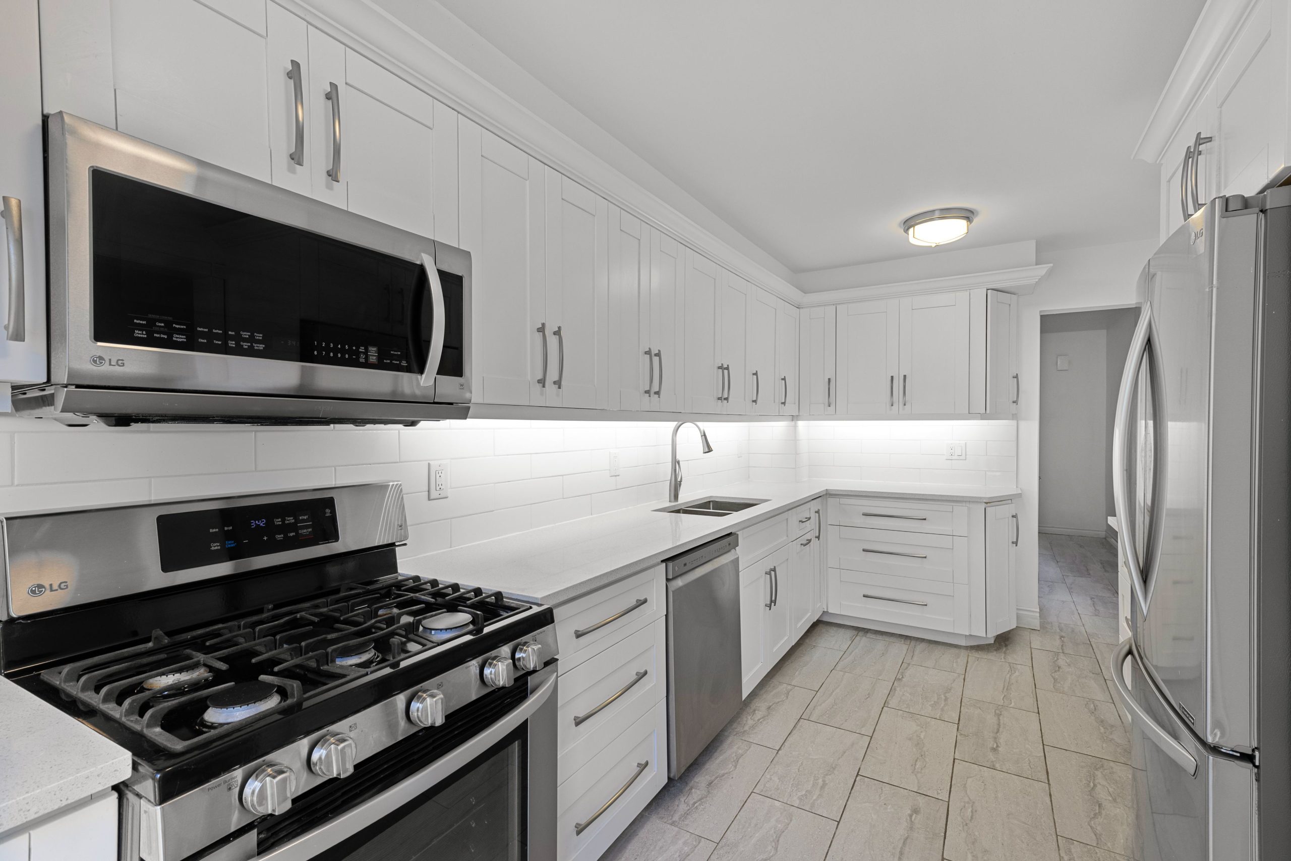 492 Britannia Avenue (10)