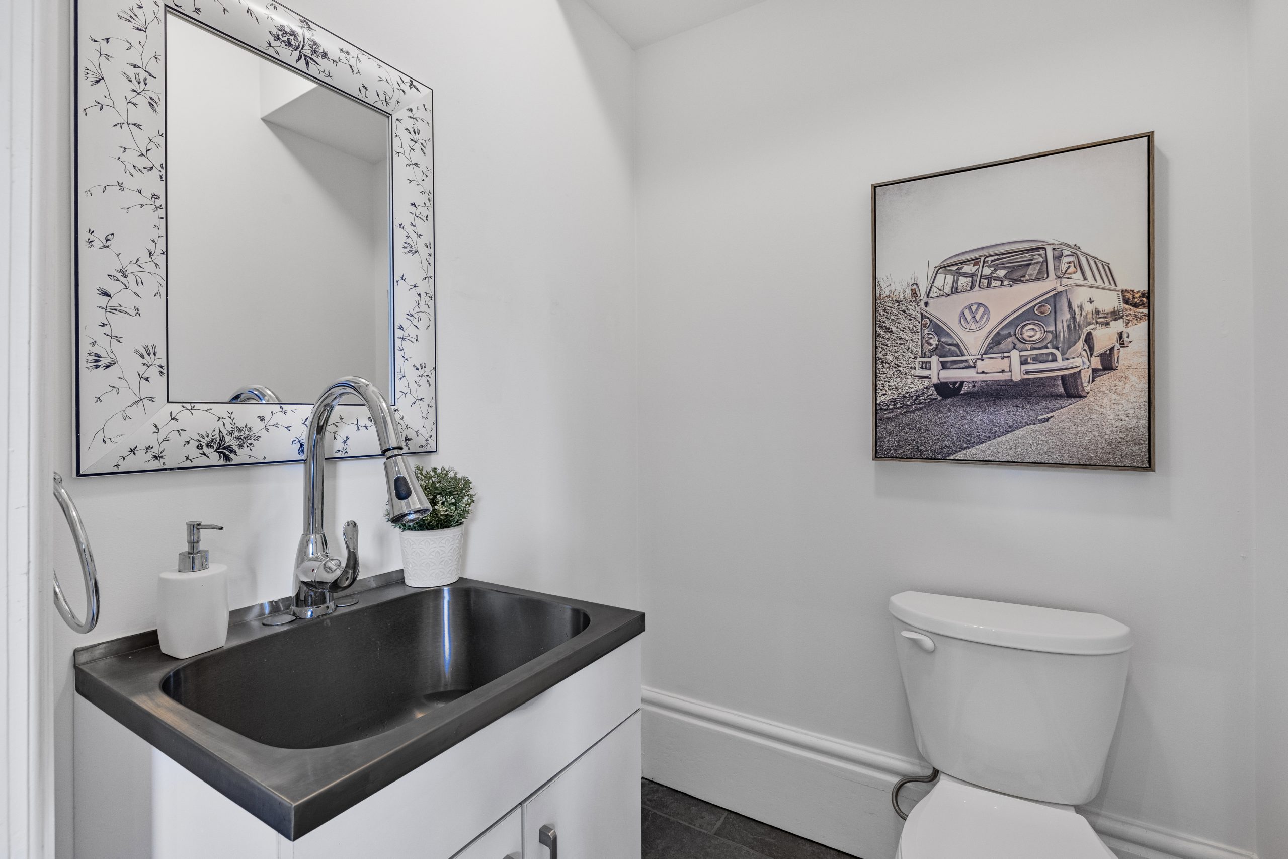 587 Lydia Street (35)