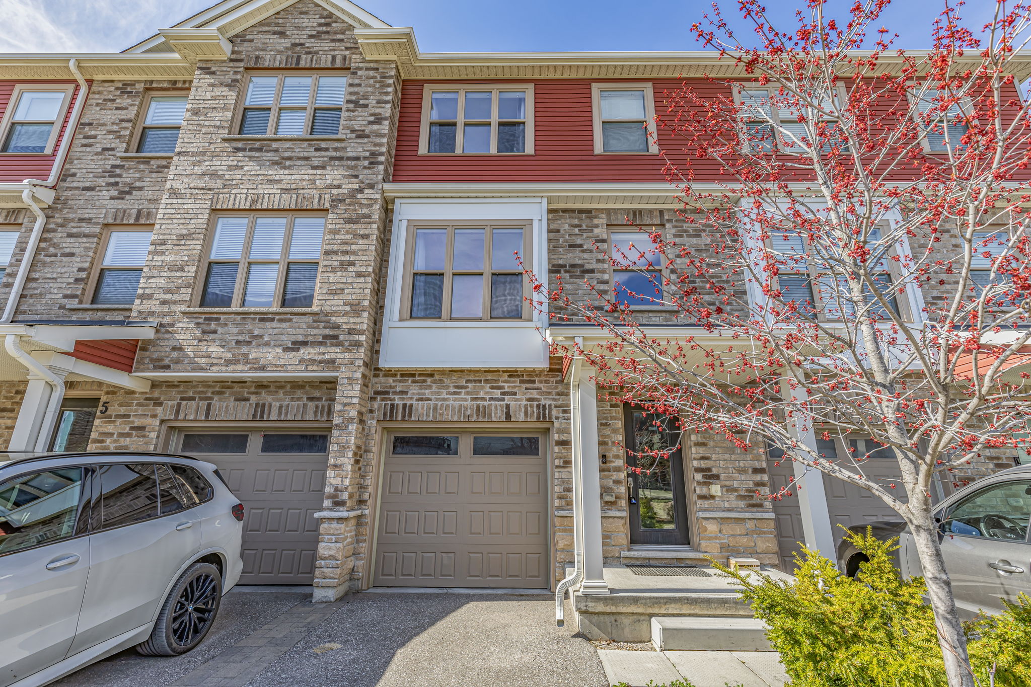 1 Leggott Ave Unit 6, Barrie