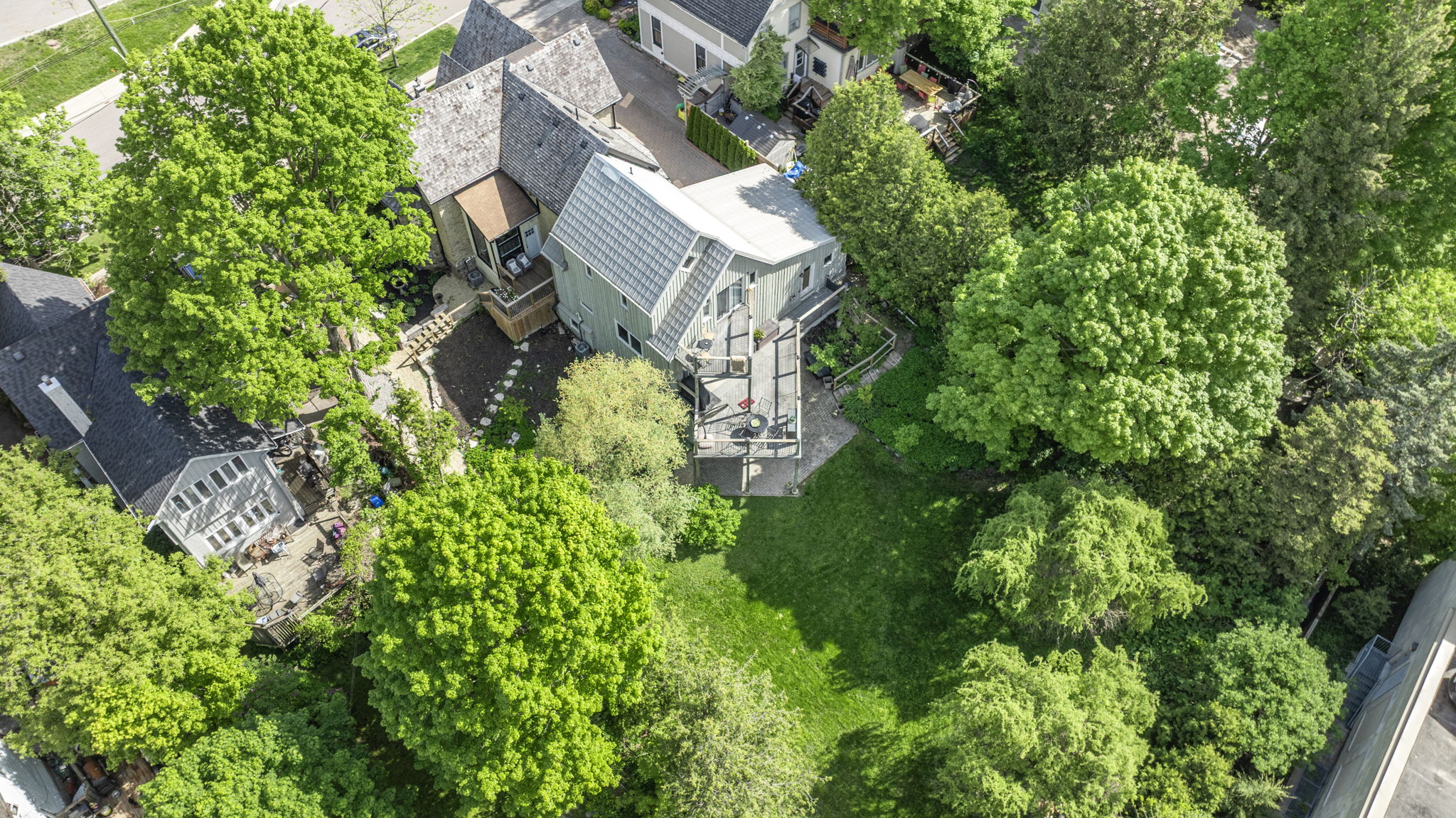 11 Catherine Avenue AERIAL(16)