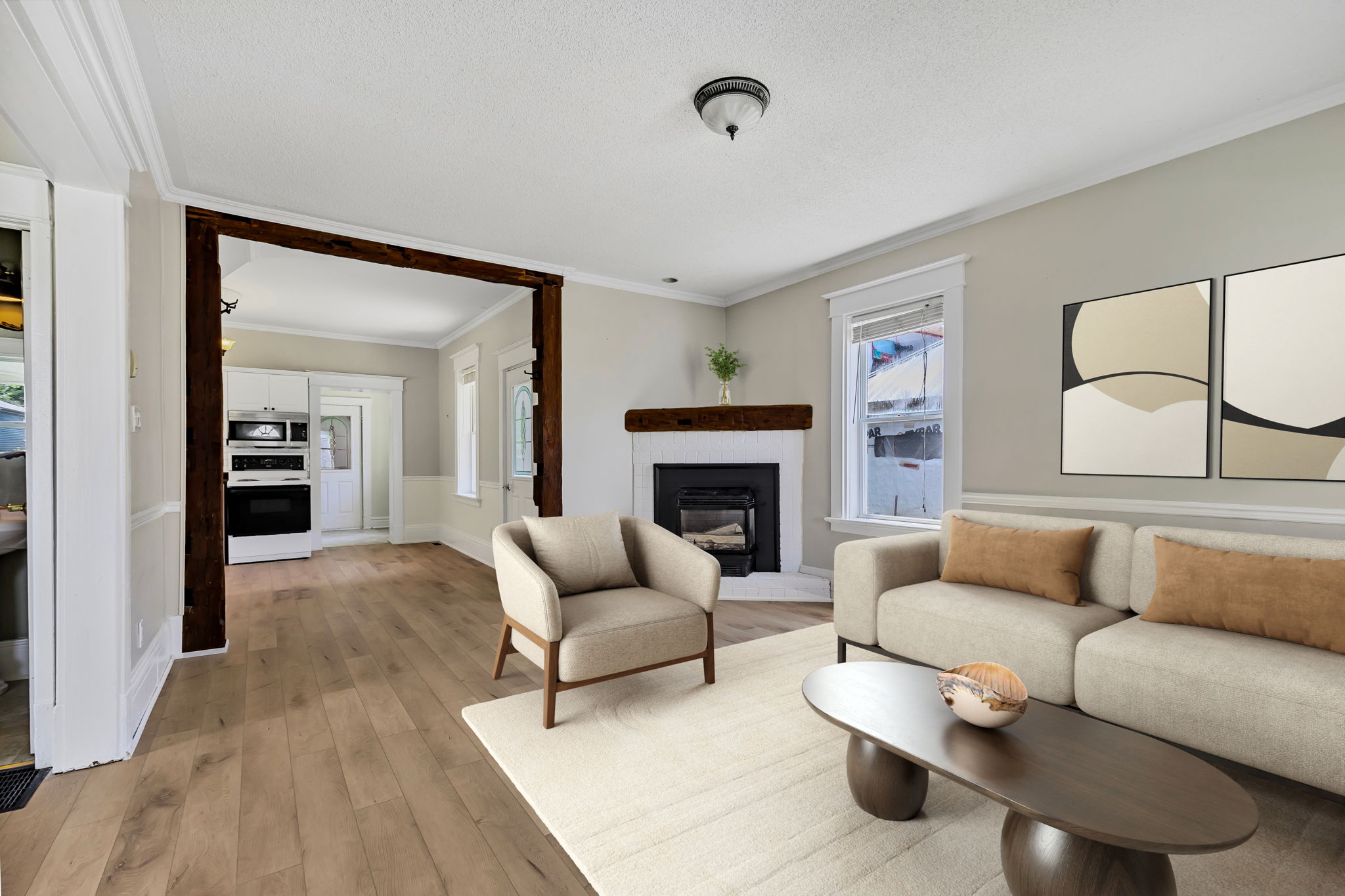 111 Penetang Street (13) – Virtually Staged