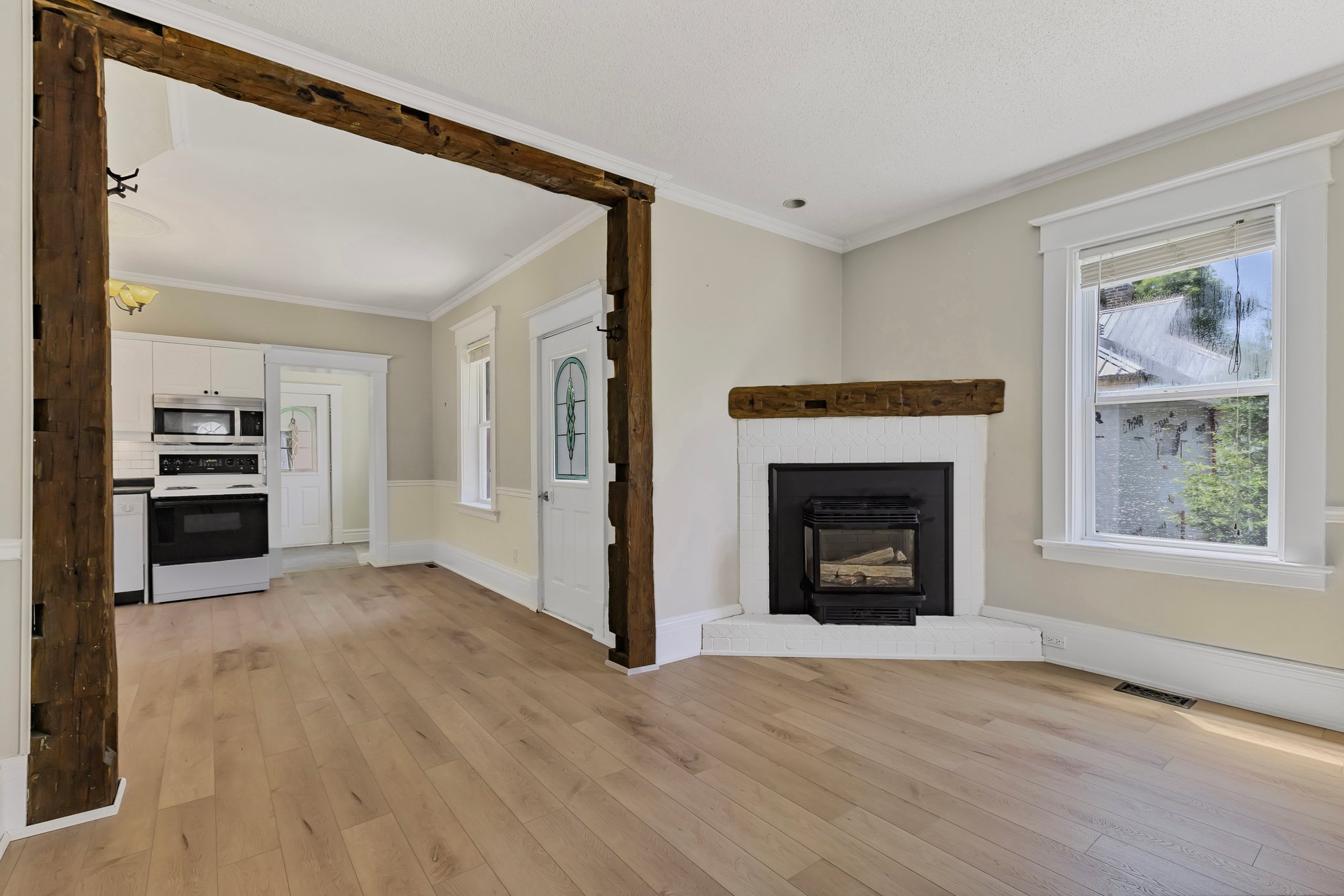 111 Penetang Street (20)