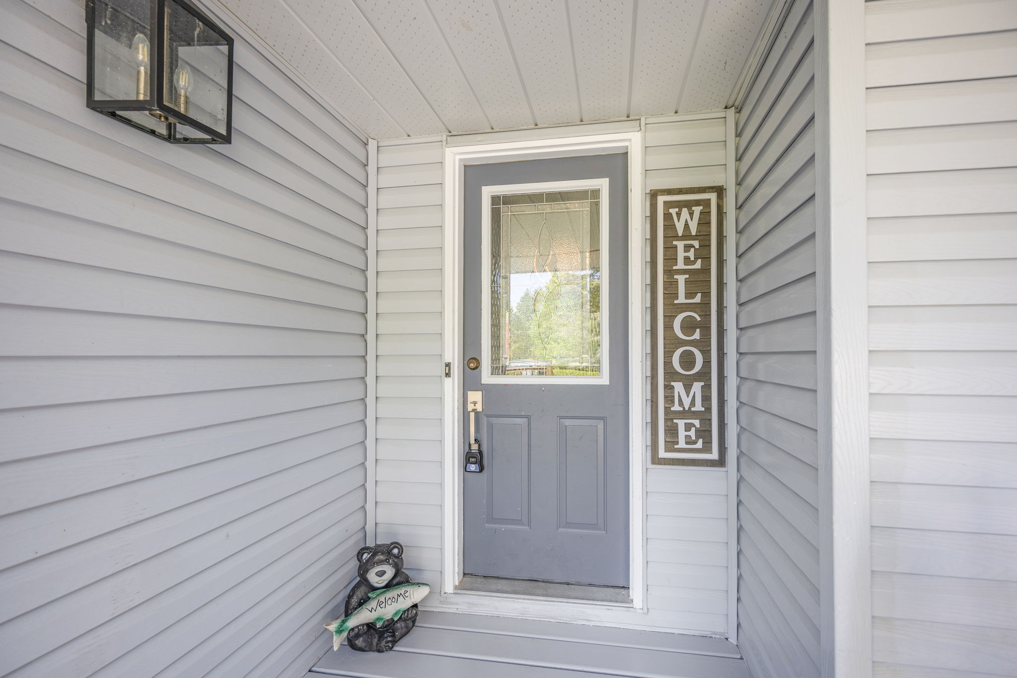 2330 Lakeshore Road E (7)