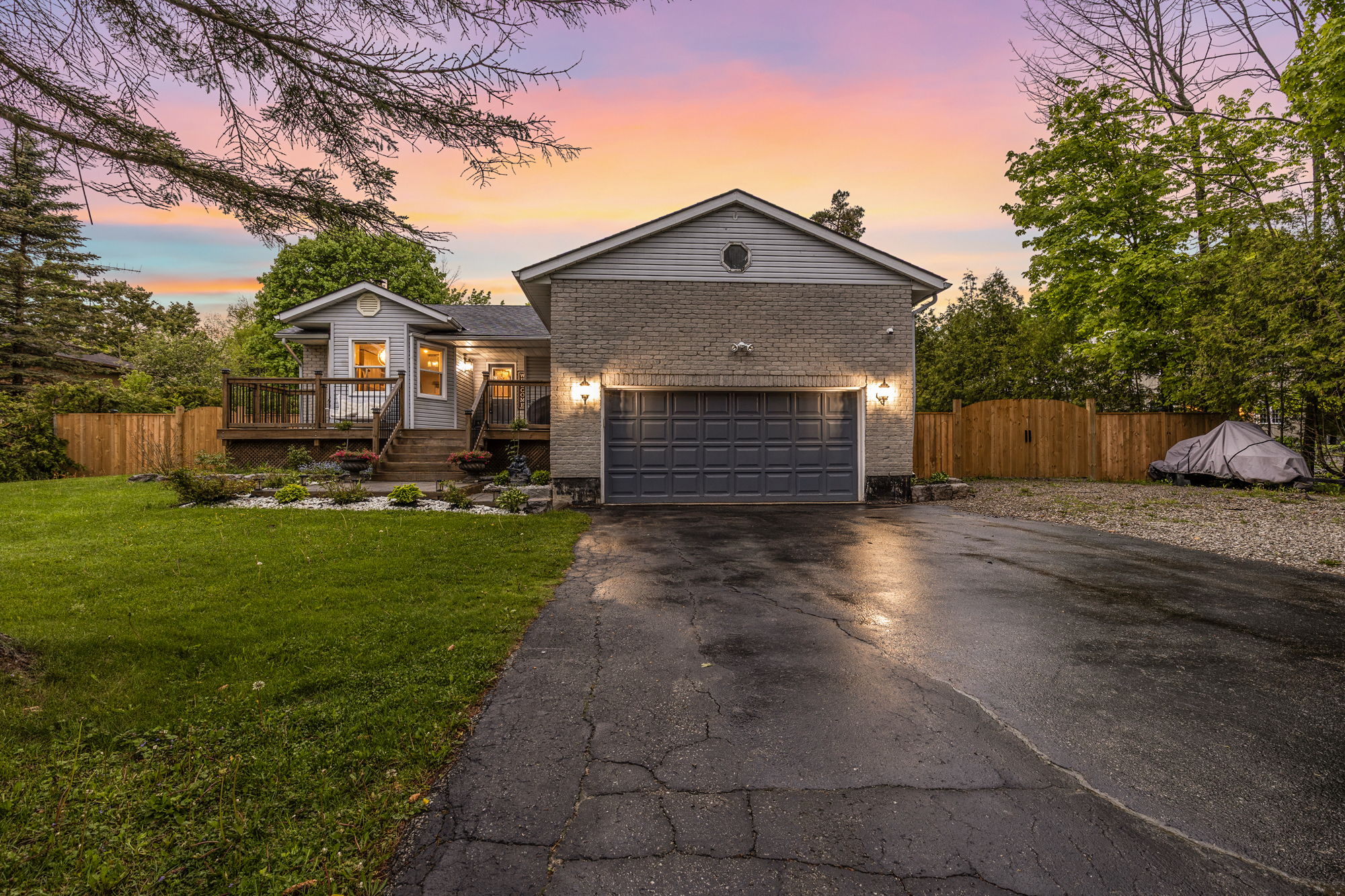 2330 Lakeshore Rd E, Oro-Medonte