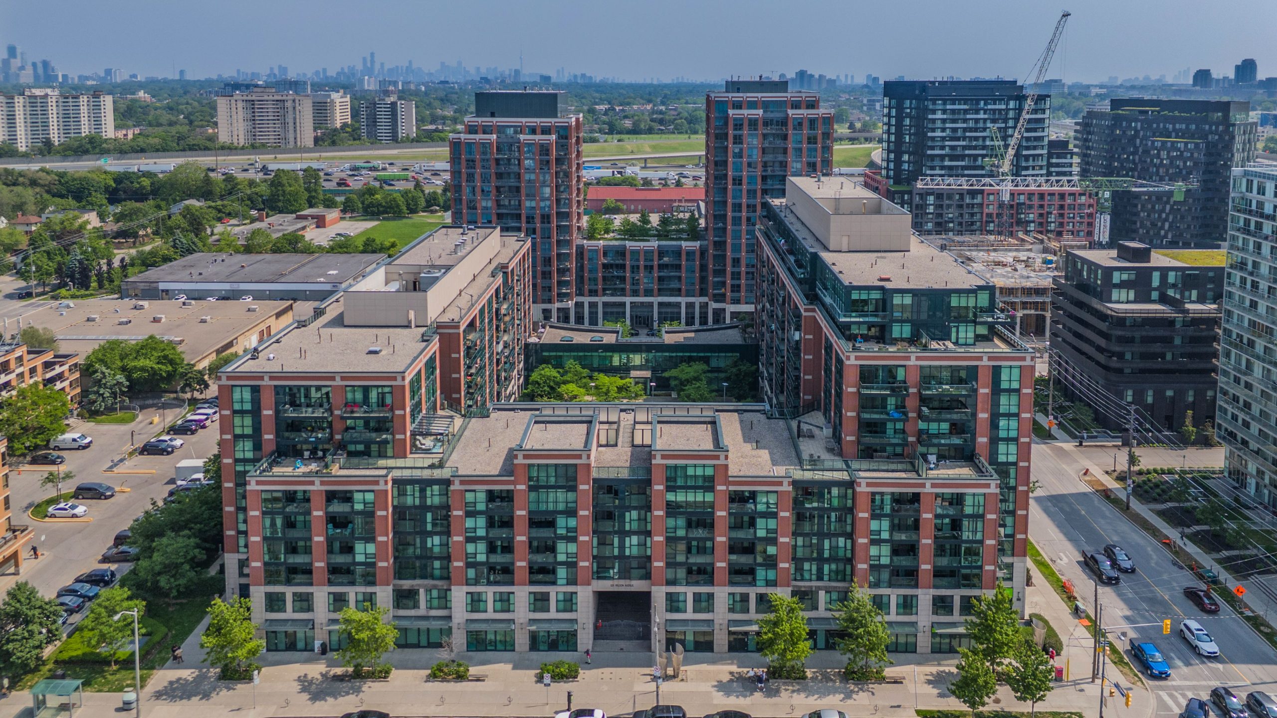 332-525 Wilson Avenue (47)