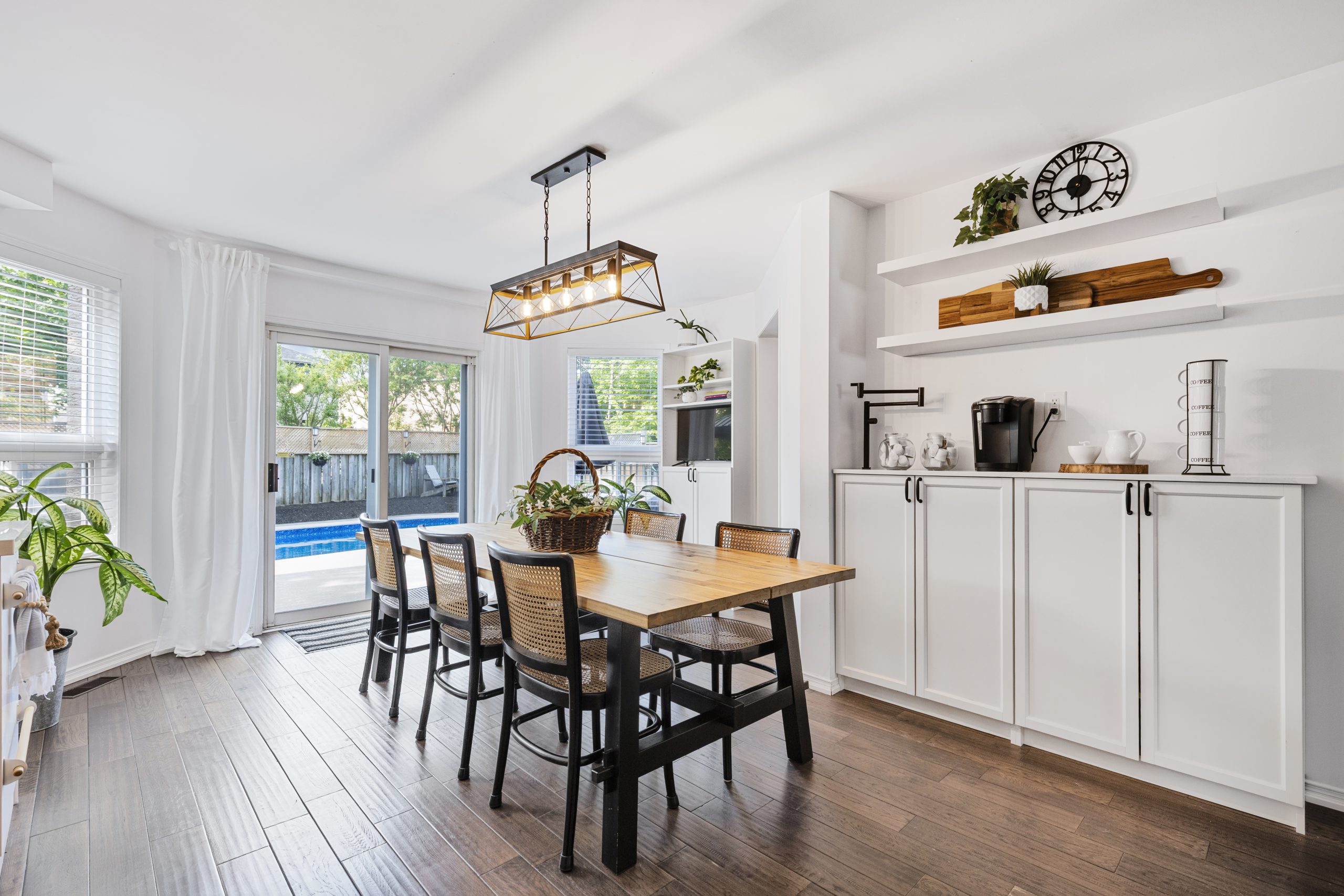 351 Cundles Road W (13)