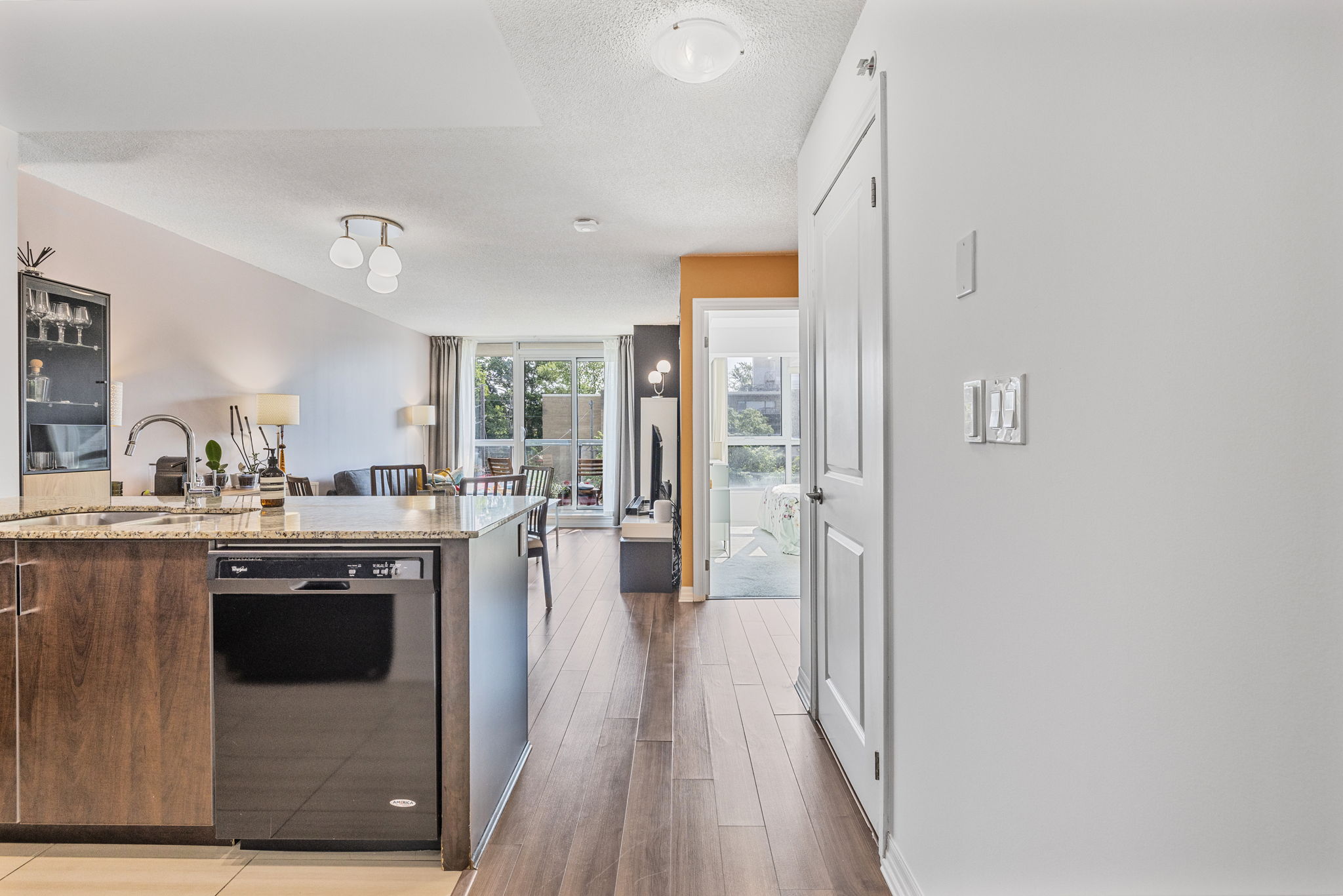 411-80 Esther Lorrie Drive (8)