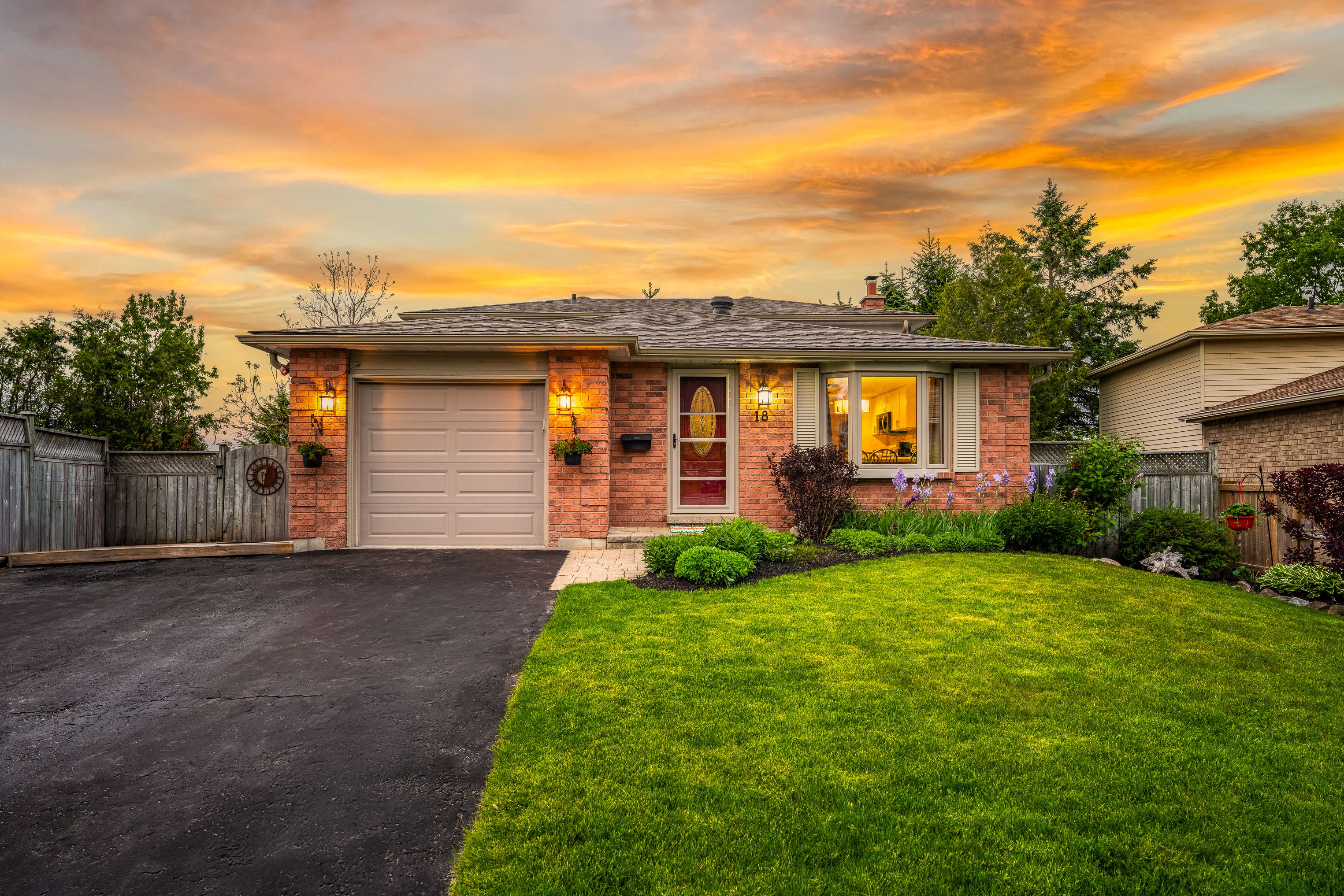 18 Riverwood Crt, Barrie