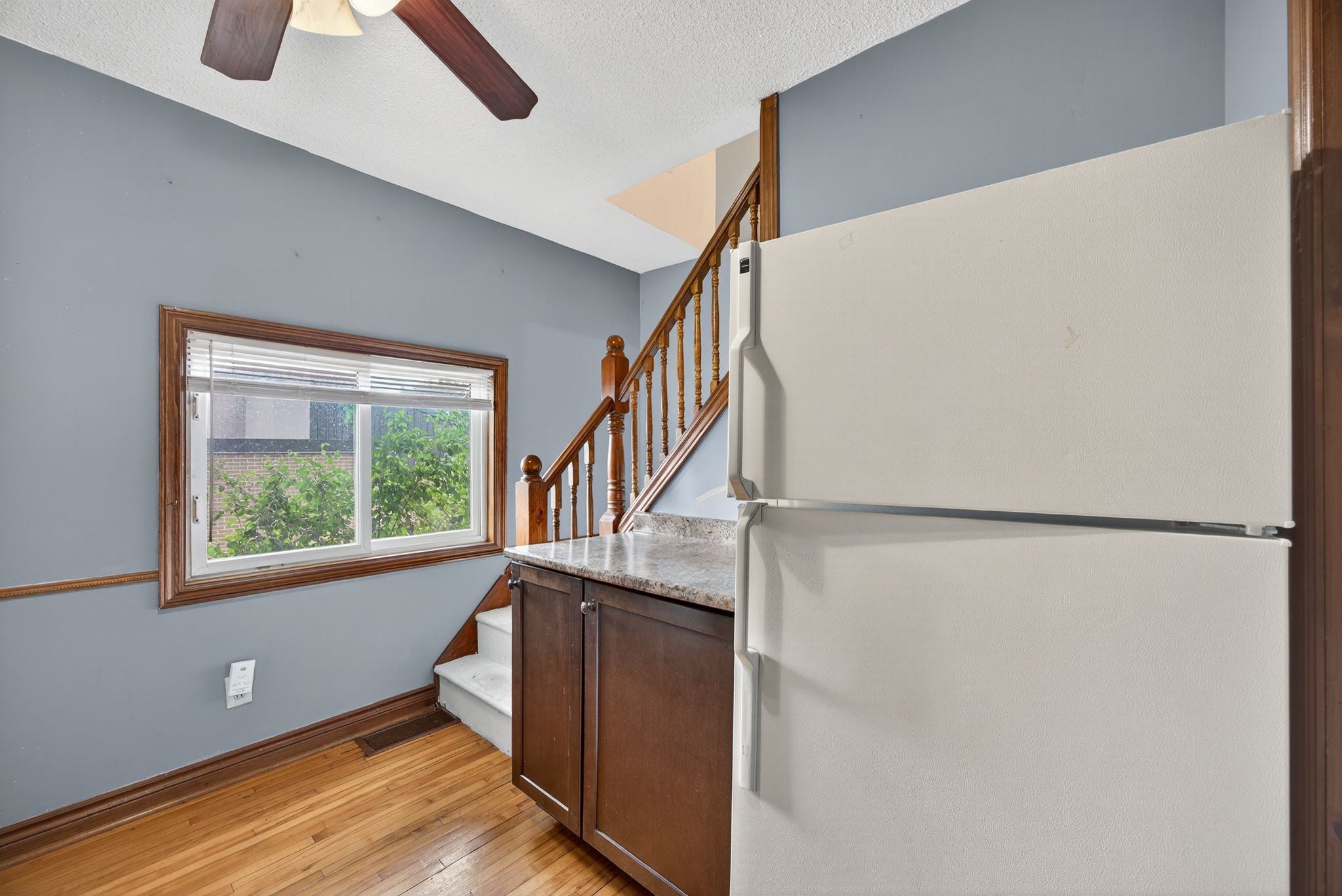 114 Burton Avenue_107