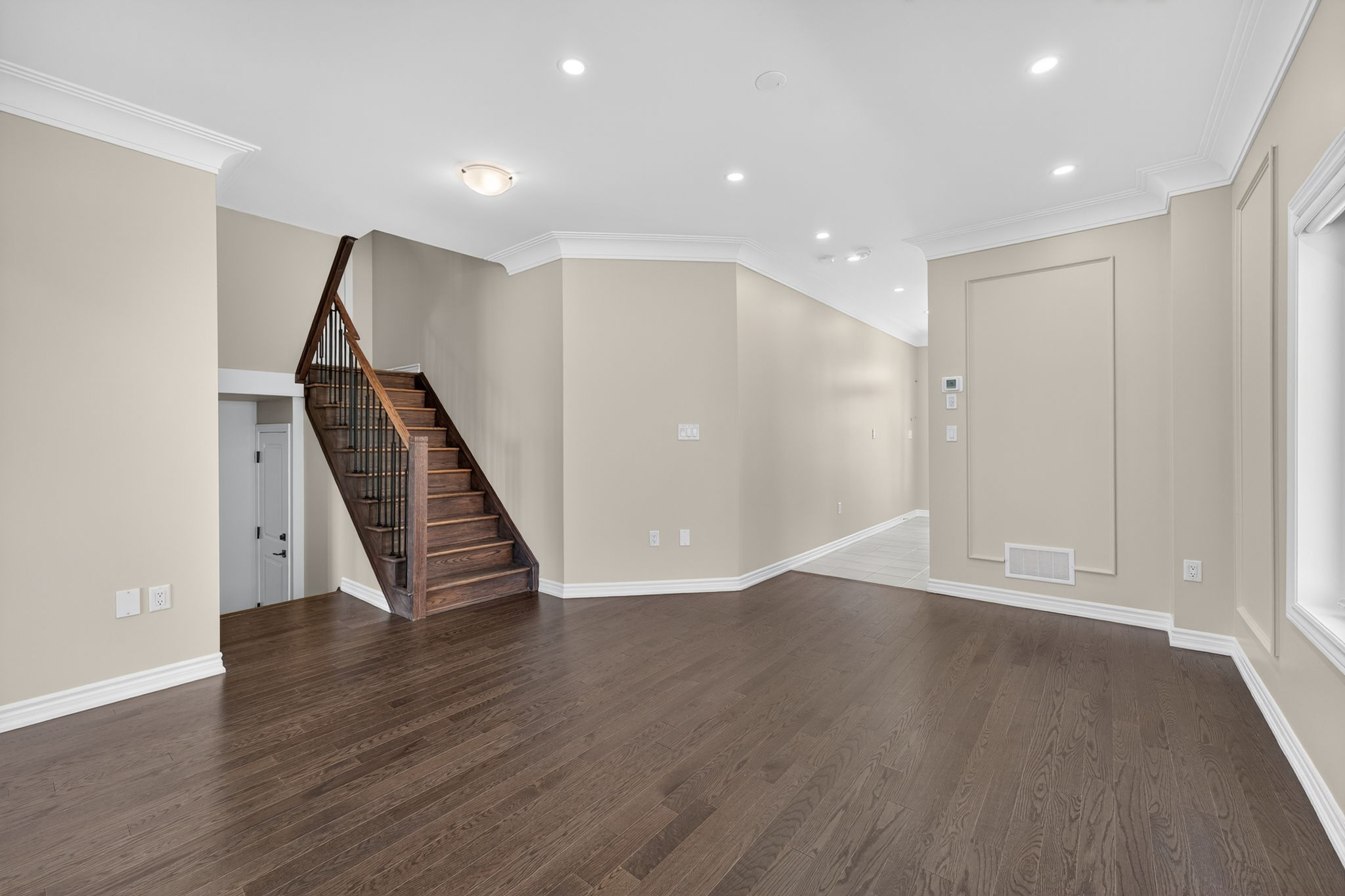 1378 Broderick Street_111