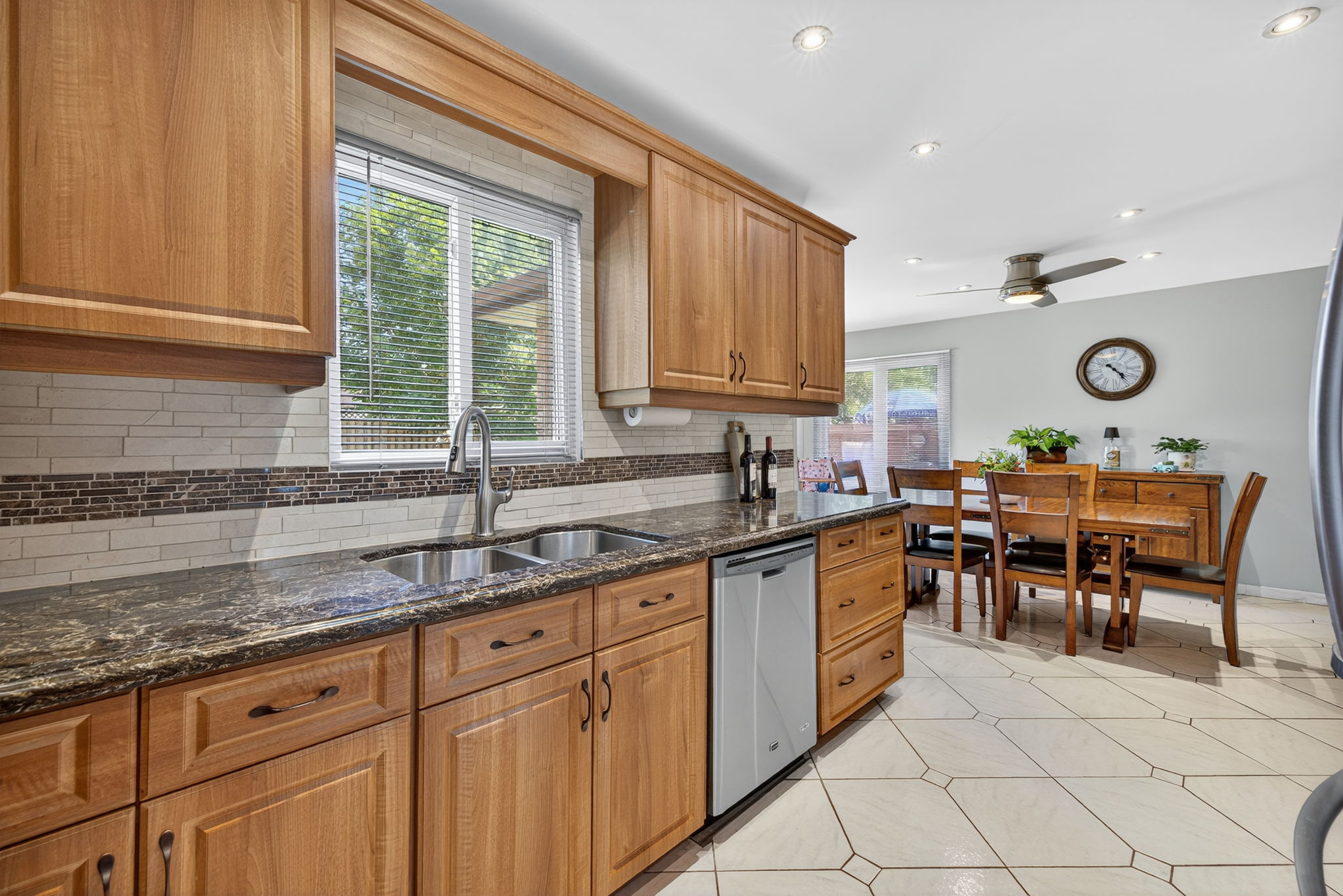 223 Miller Park Avenue_127