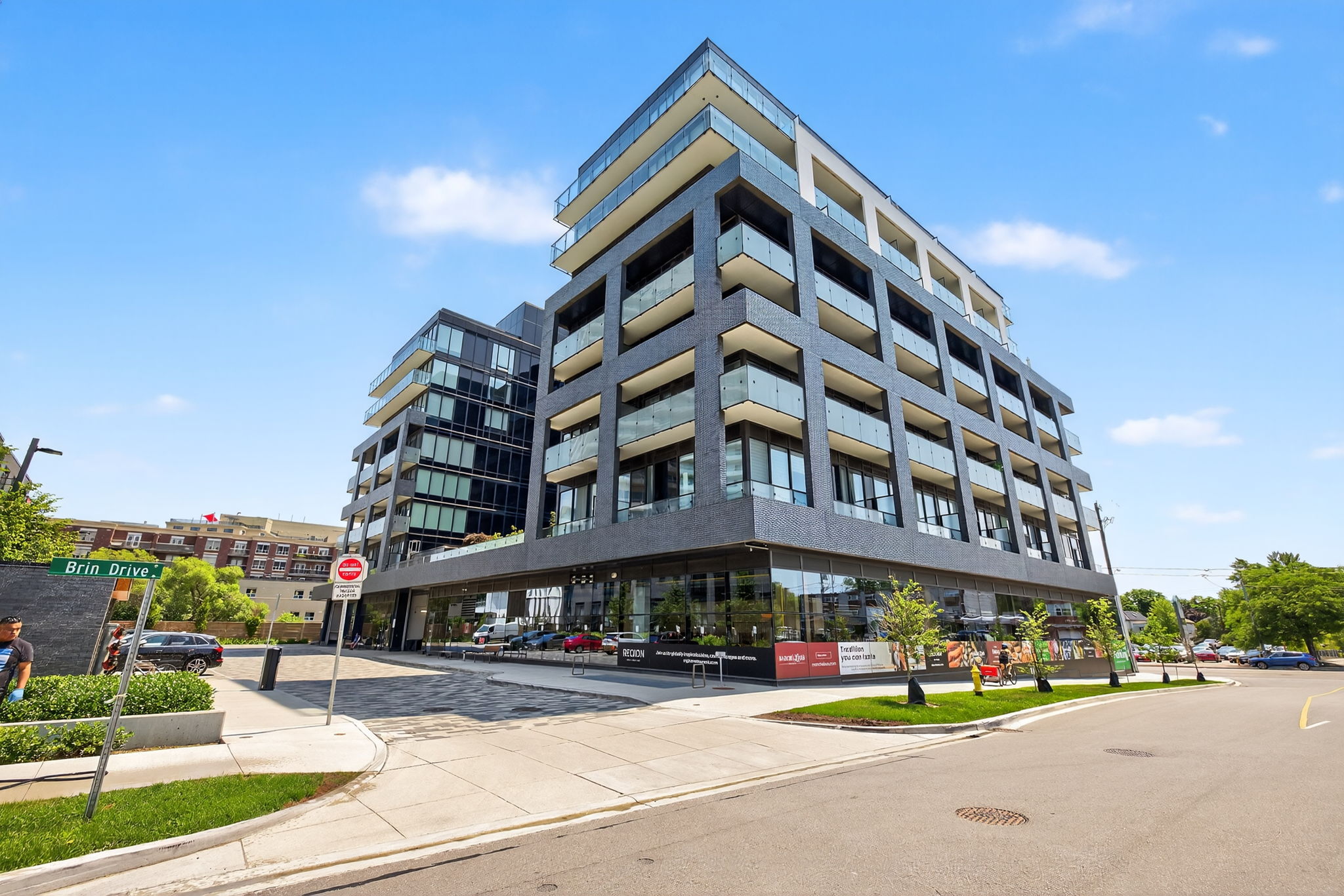 4208 Dundas St W, Toronto