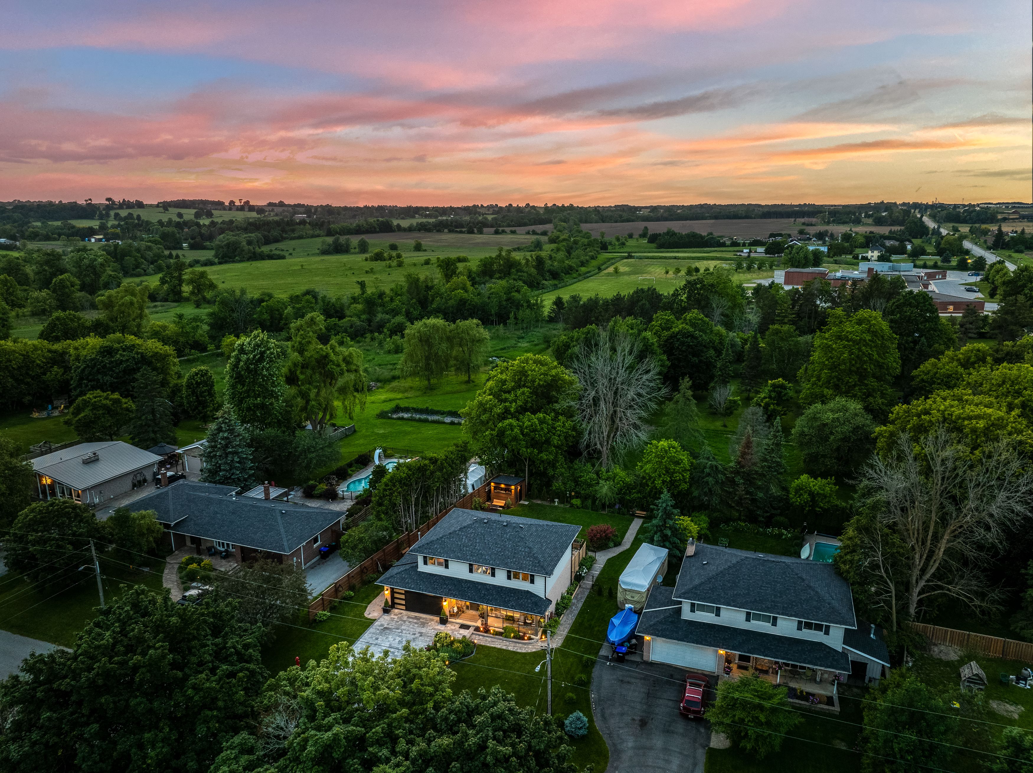 4 Garibaldi St, Innisfil