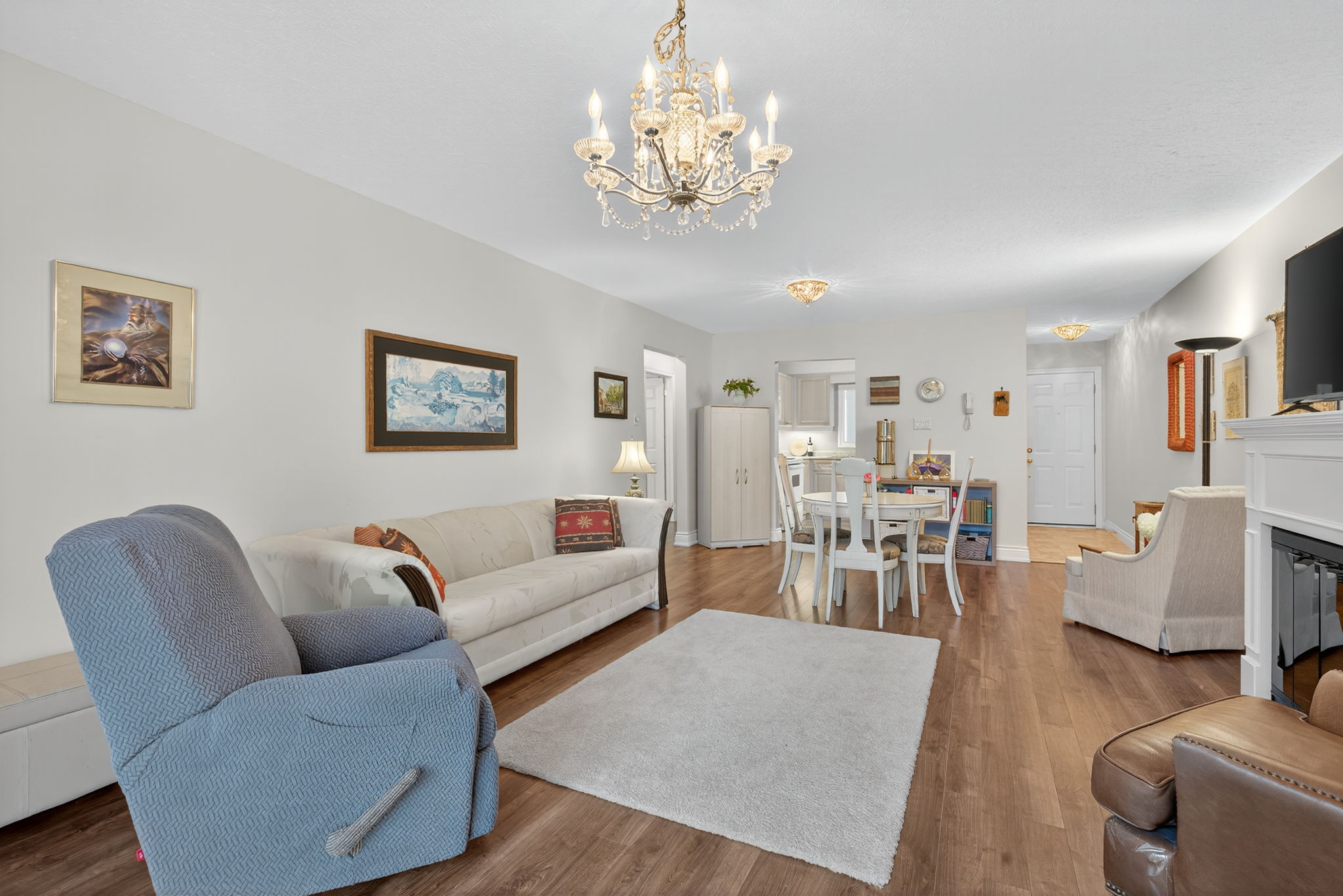 10-222 Steel Street_110