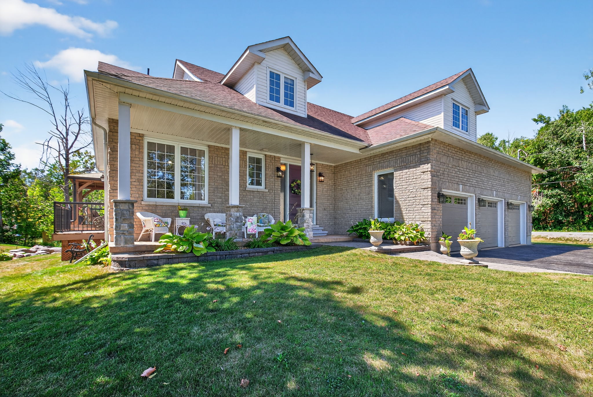 2 Mariposa Crescent_103