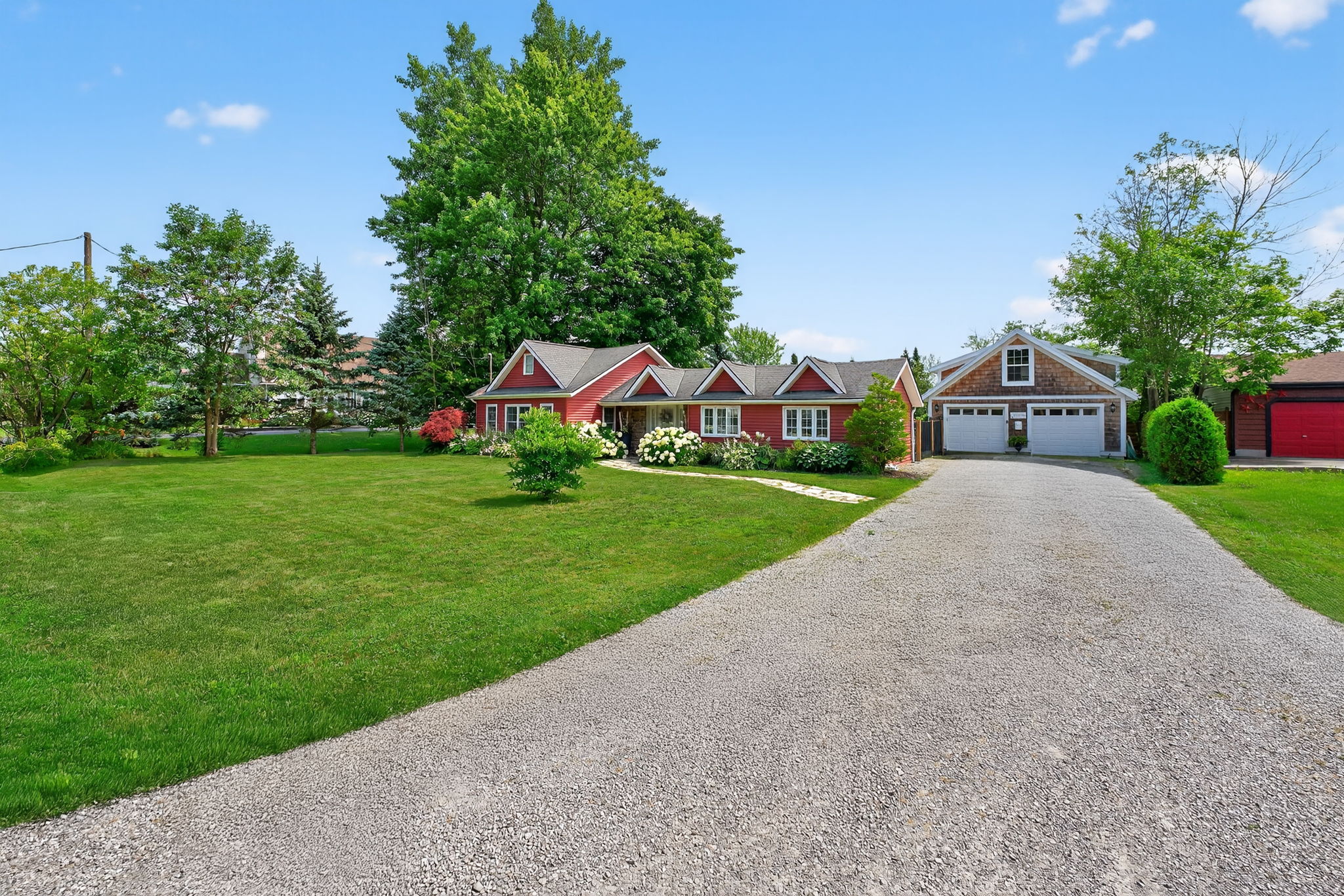 44 Pleasant Ave S, Ridgeway