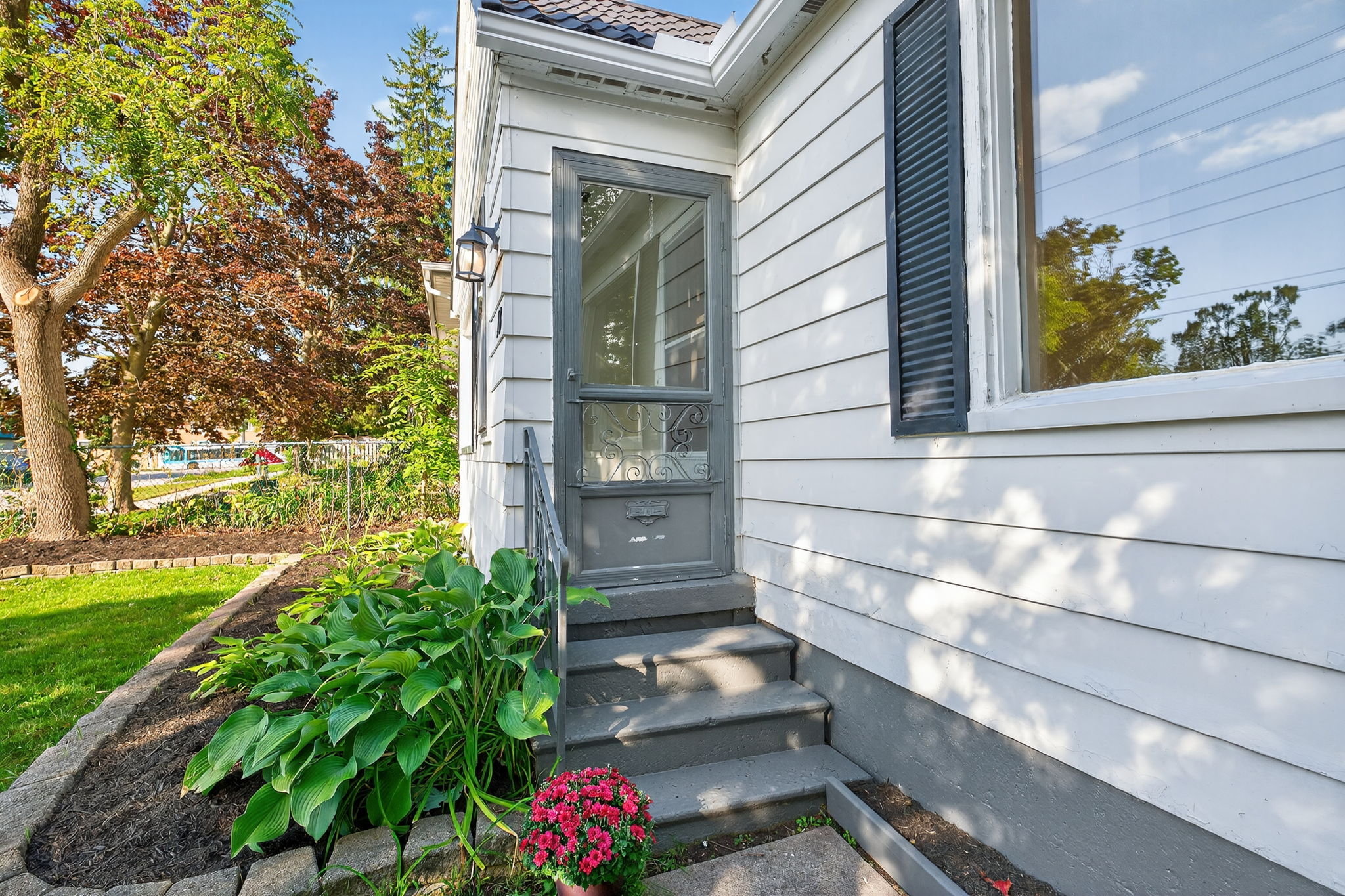 18 North Street E_105
