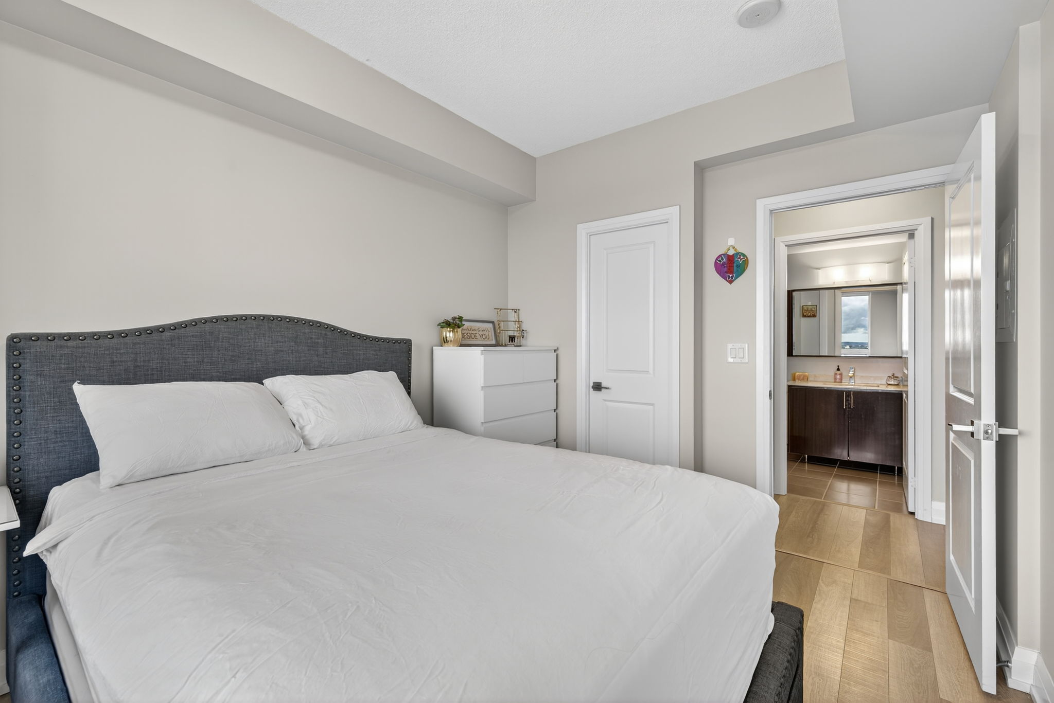 7171 Yonge Street 2105_122