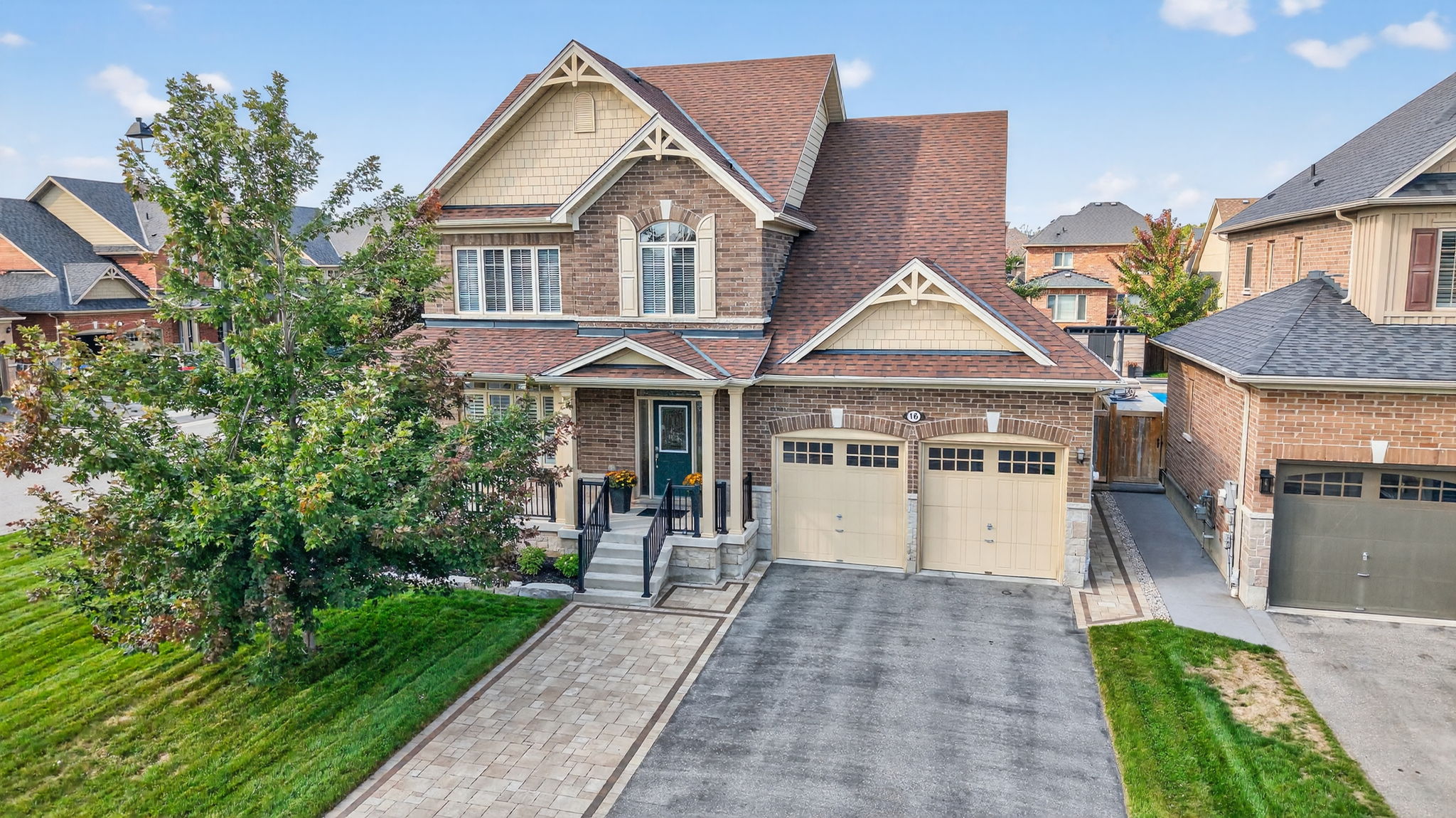 16 Walker Lane, Springwater