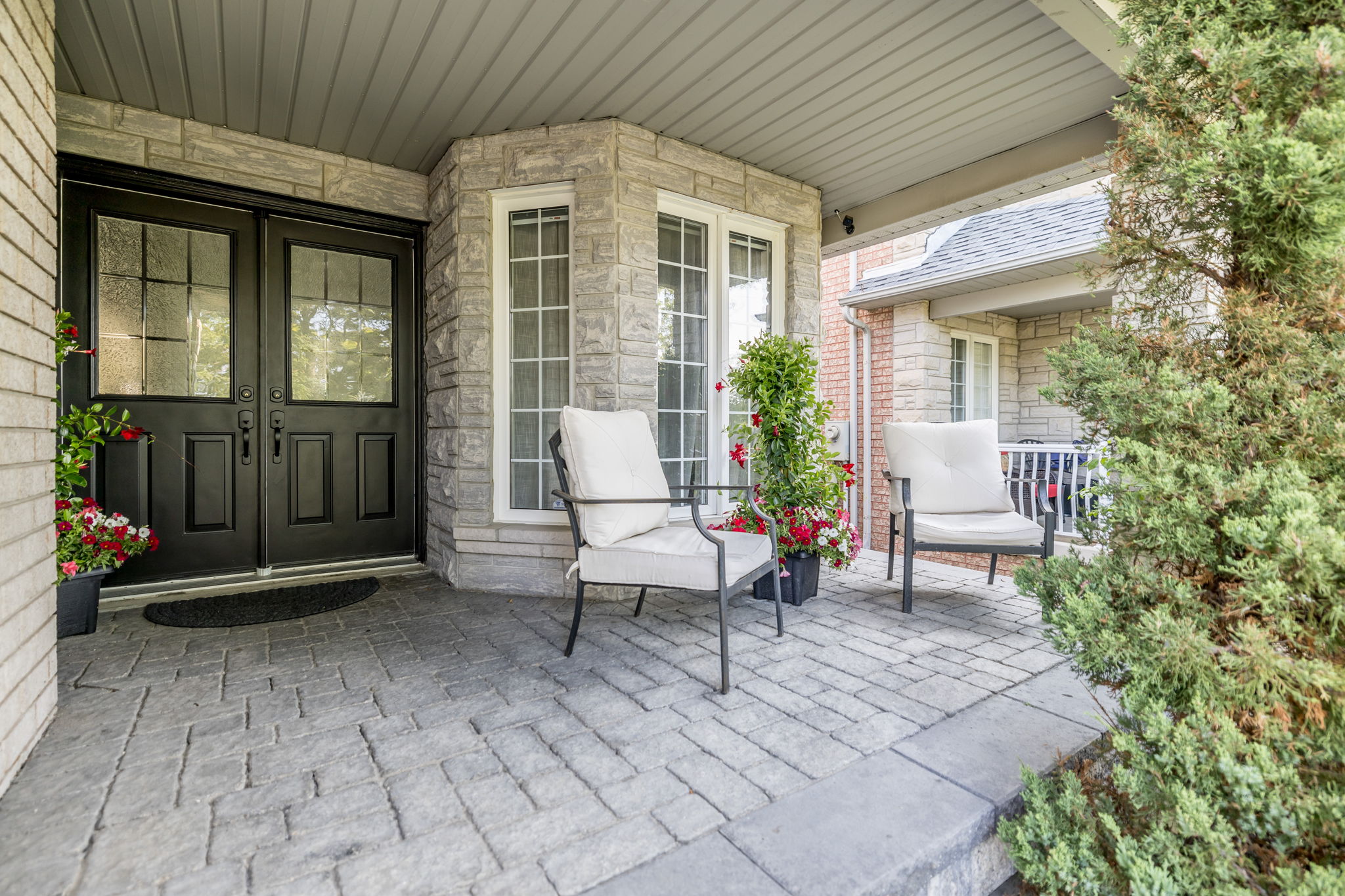 160 Golden Gate Circle-6