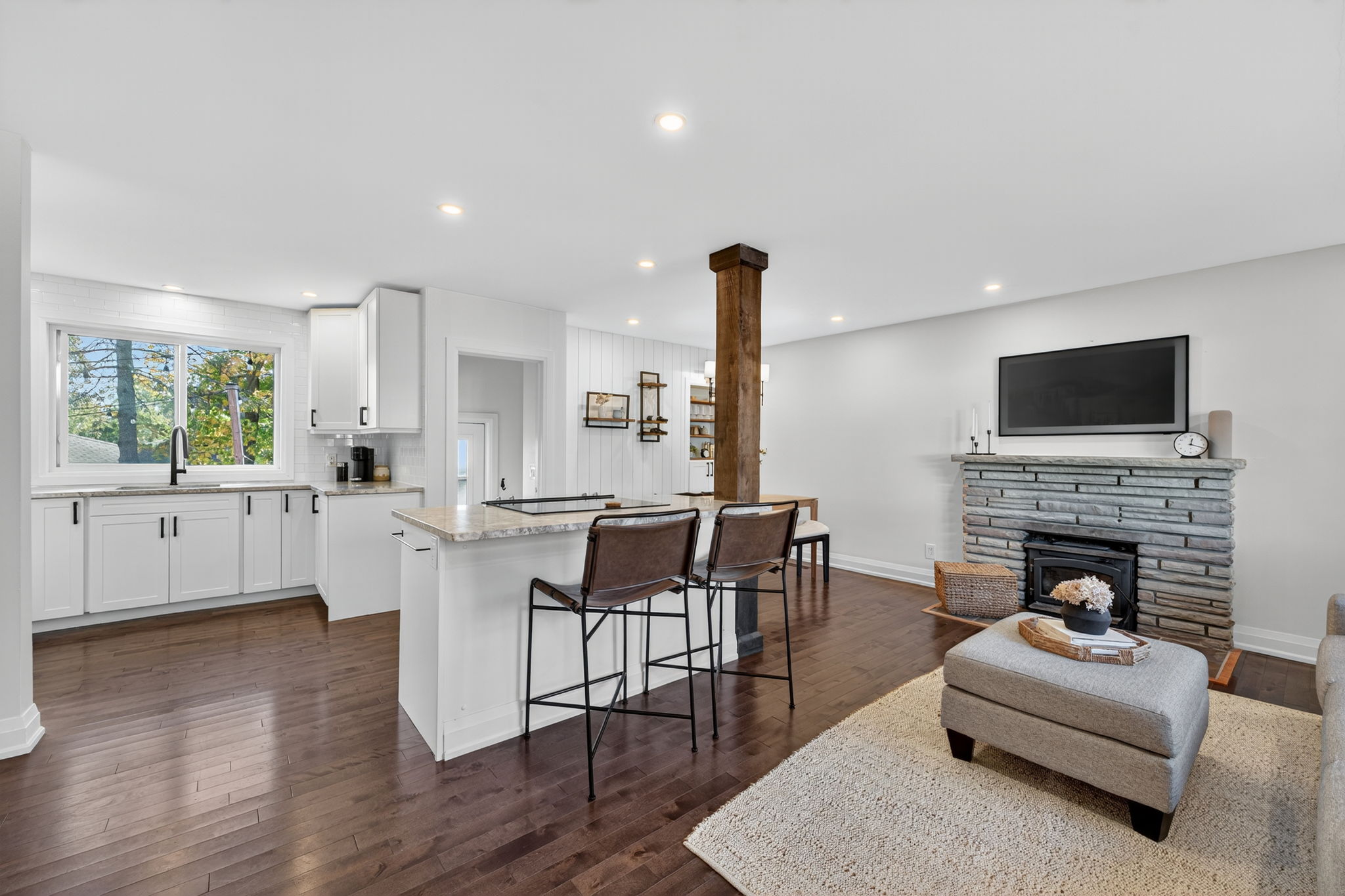 255 Codrington Street_112