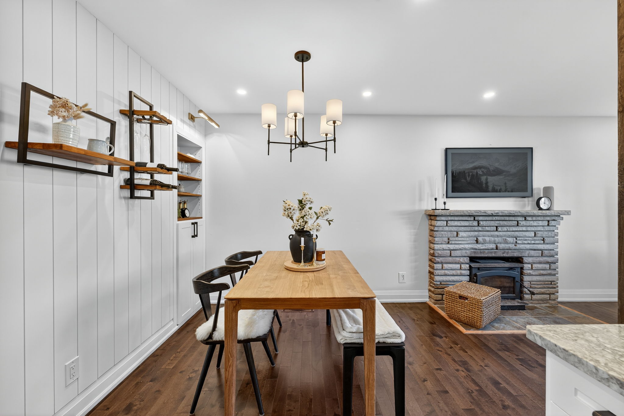 255 Codrington Street_121