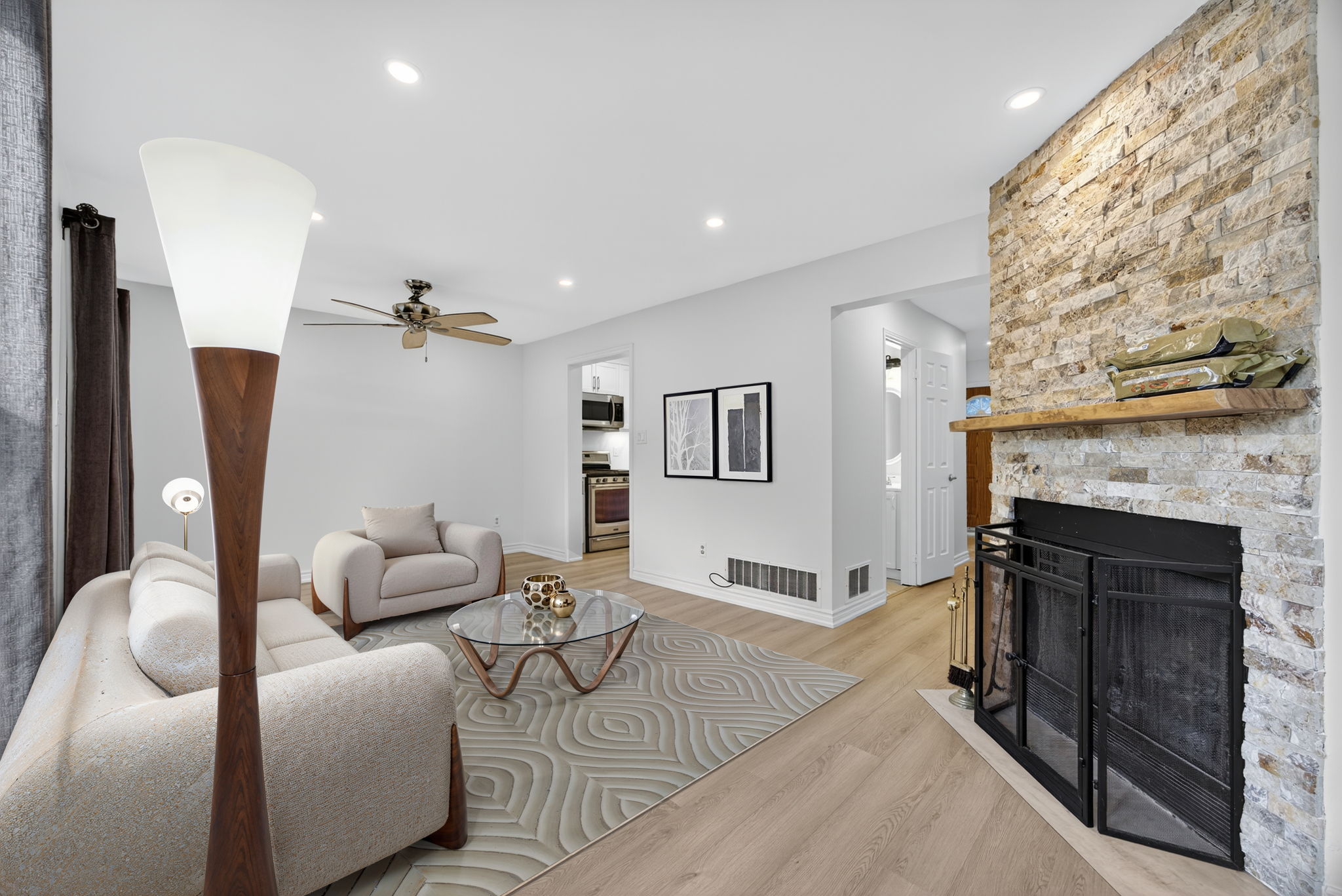 714 Candaras Street_115_VS