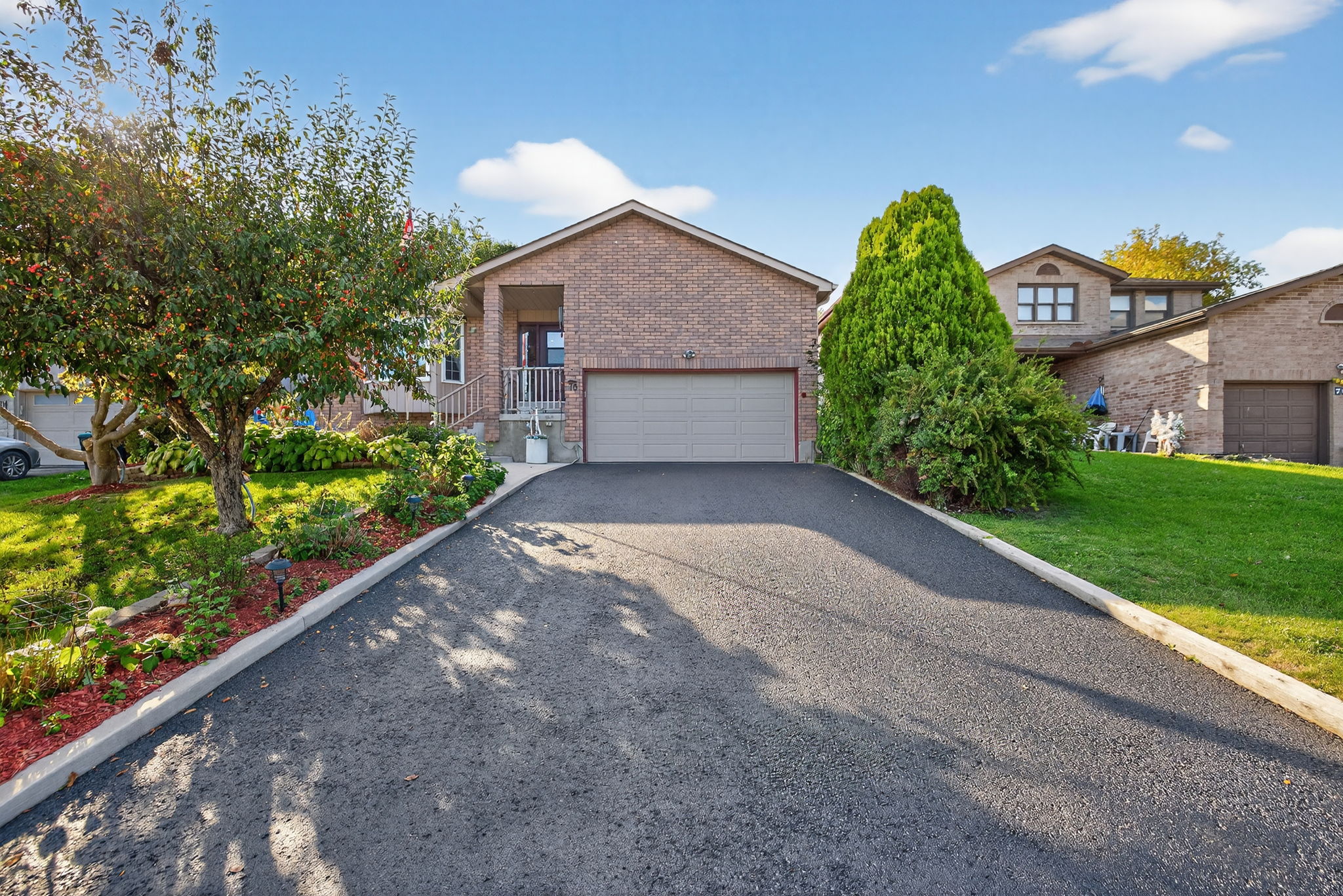 78 Collings Ave, Bradford