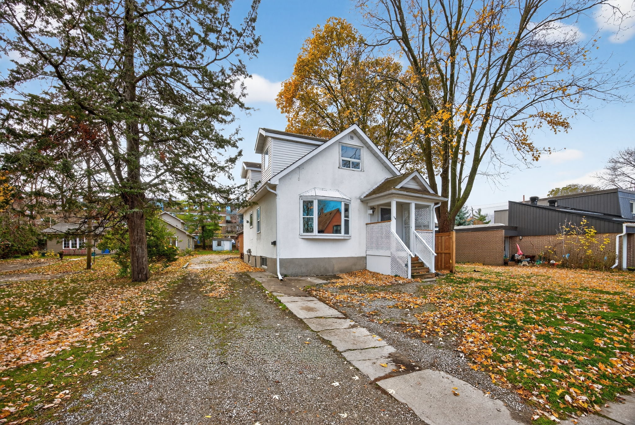 114 Burton Avenue_EXT_102