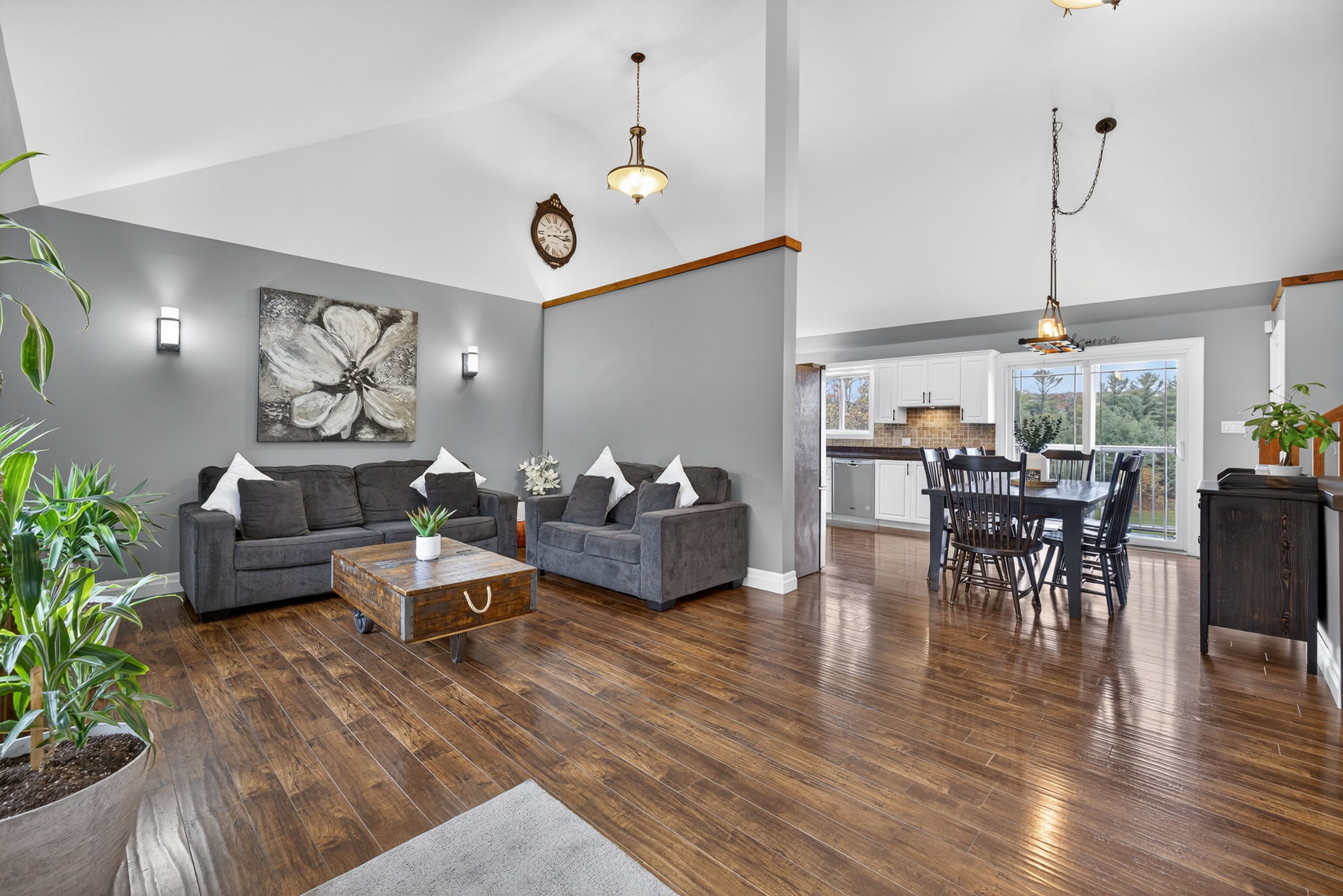 6172 14 Line_INT_103