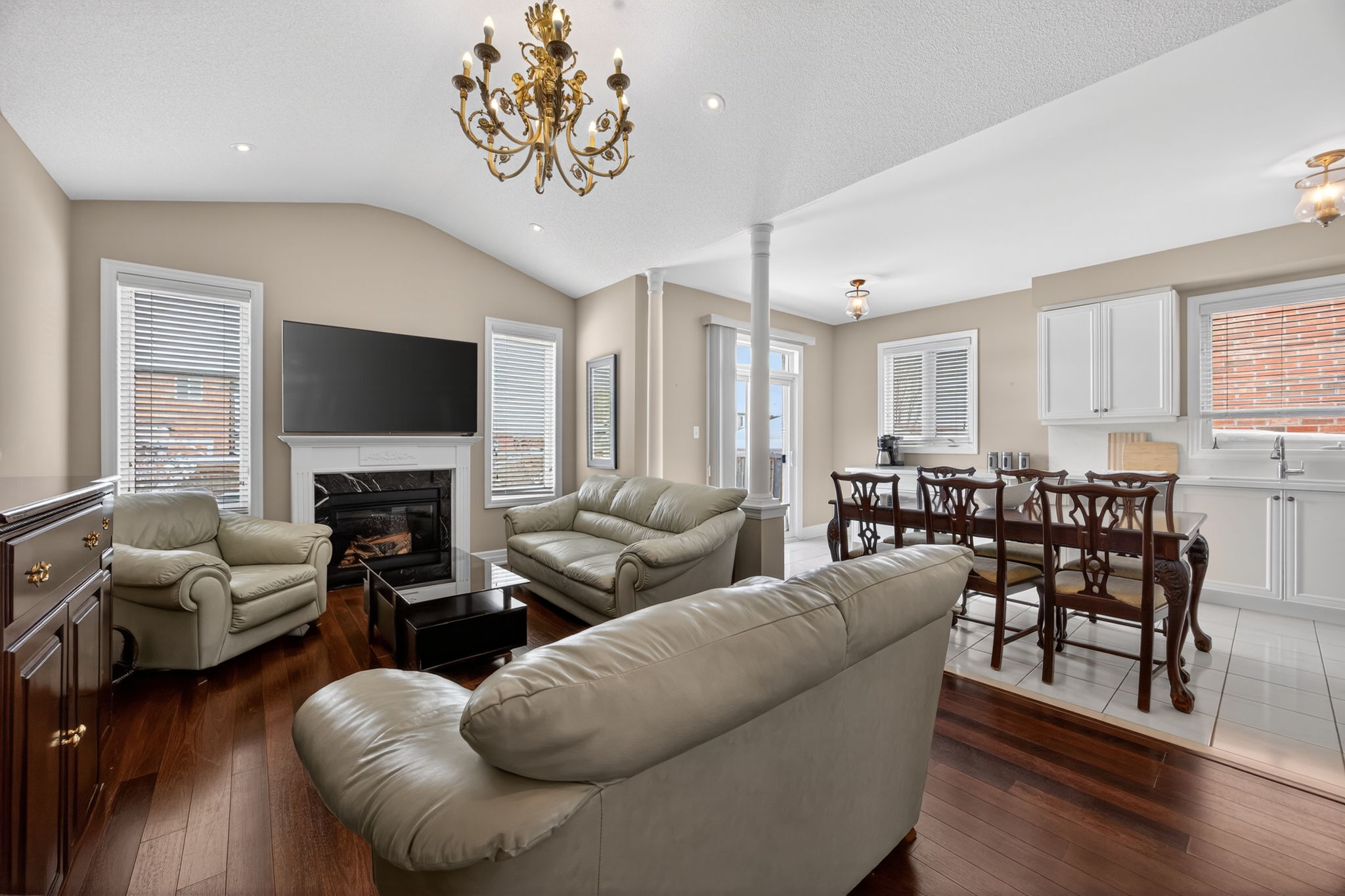 1406 Sheldon Street_120