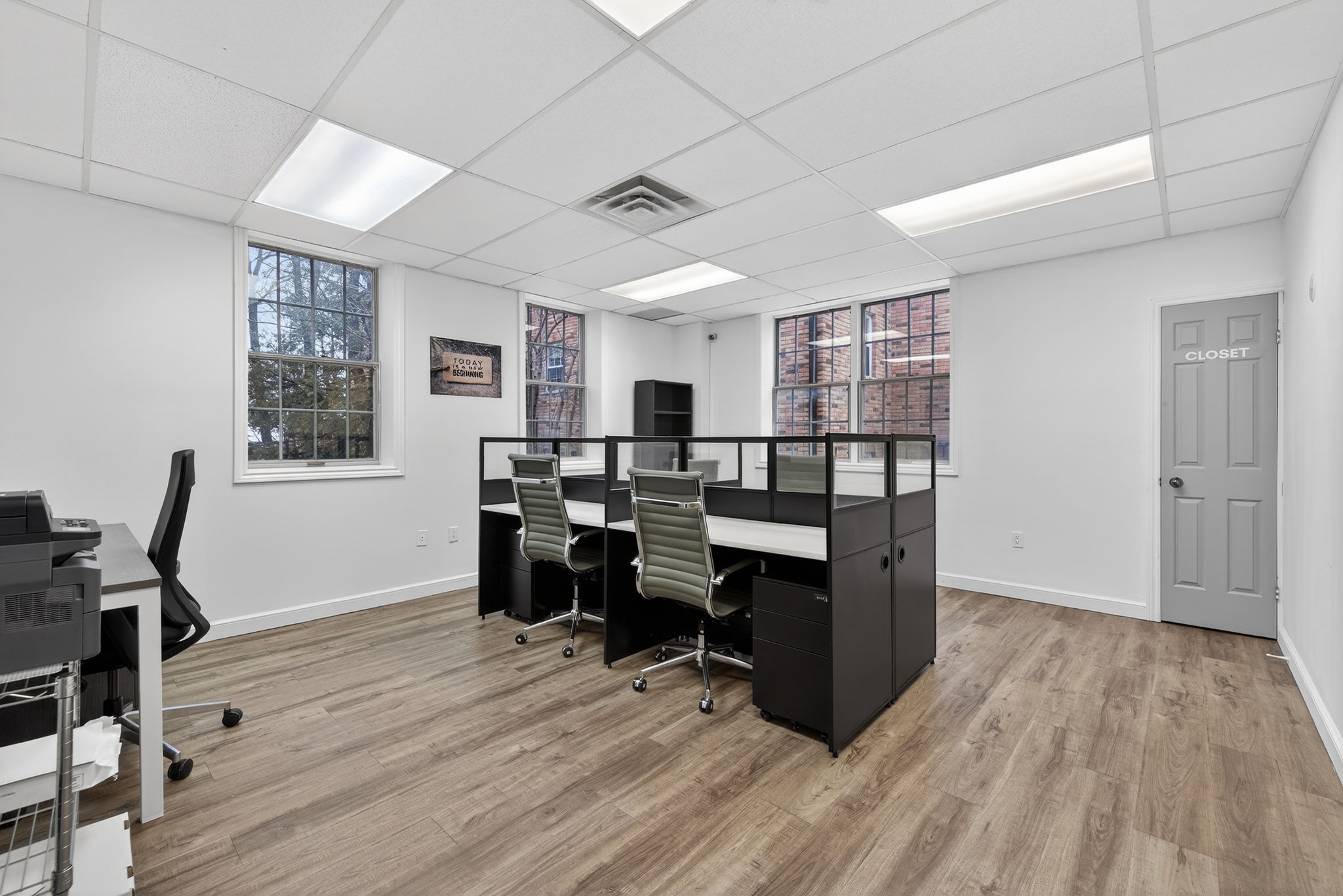 227 Eagle Street_125