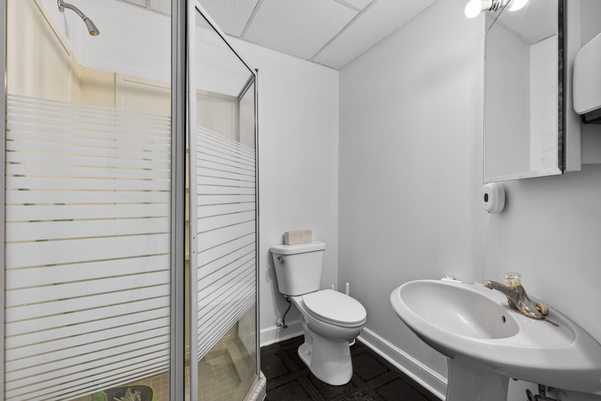 227 Eagle Street_127