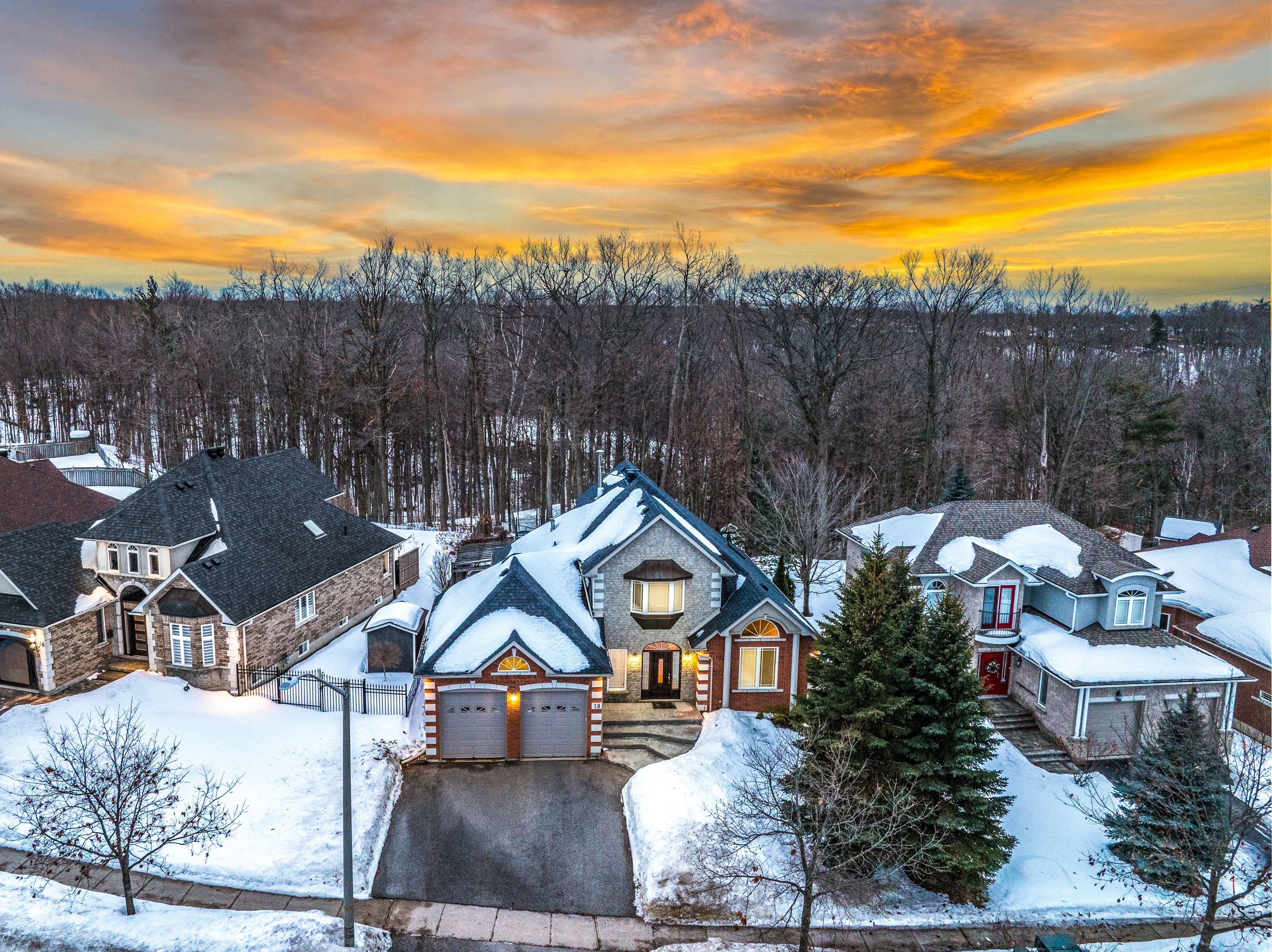 18 Cumming Dr, Barrie