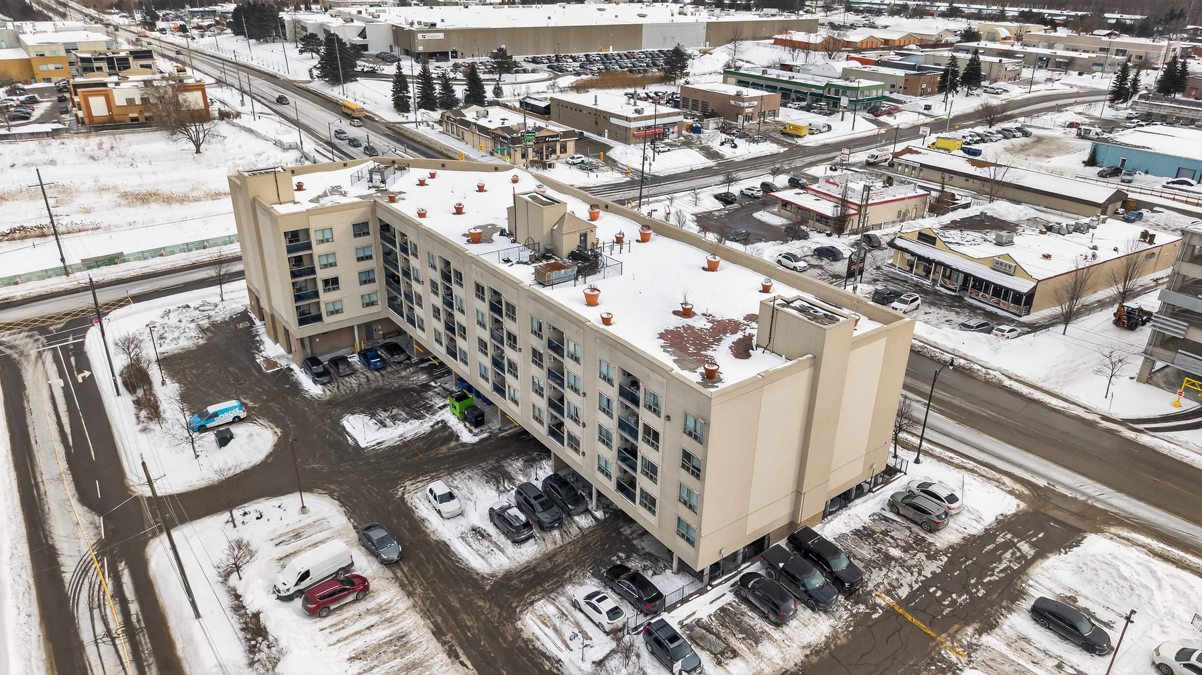 160 Wellington St E, Aurora