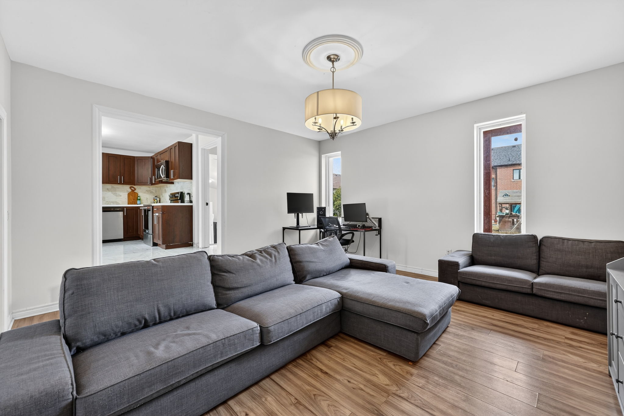 10 Wellington Street_121