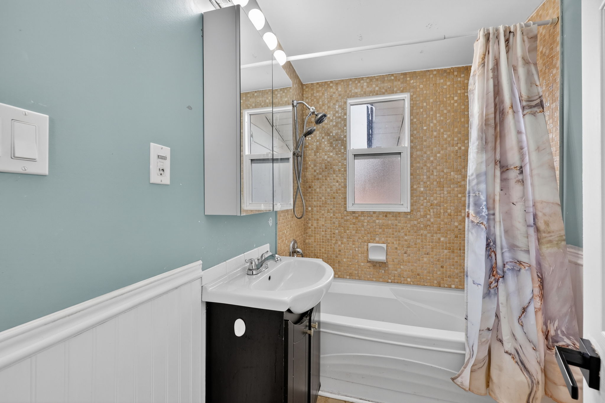 10 Wellington Street_126