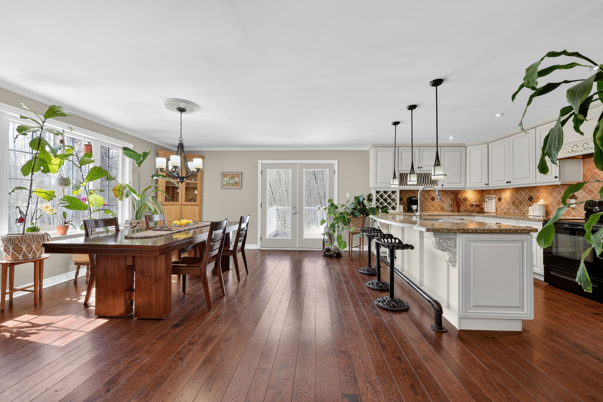 100 Gerhardt Road_129