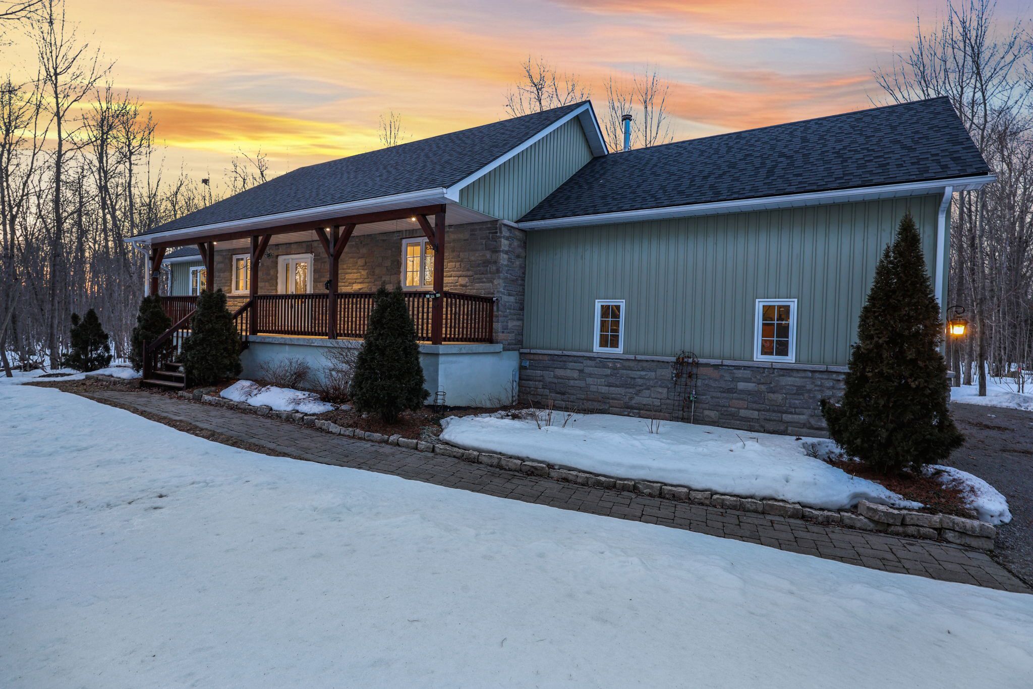 100 Gerhardt Rd, Tay