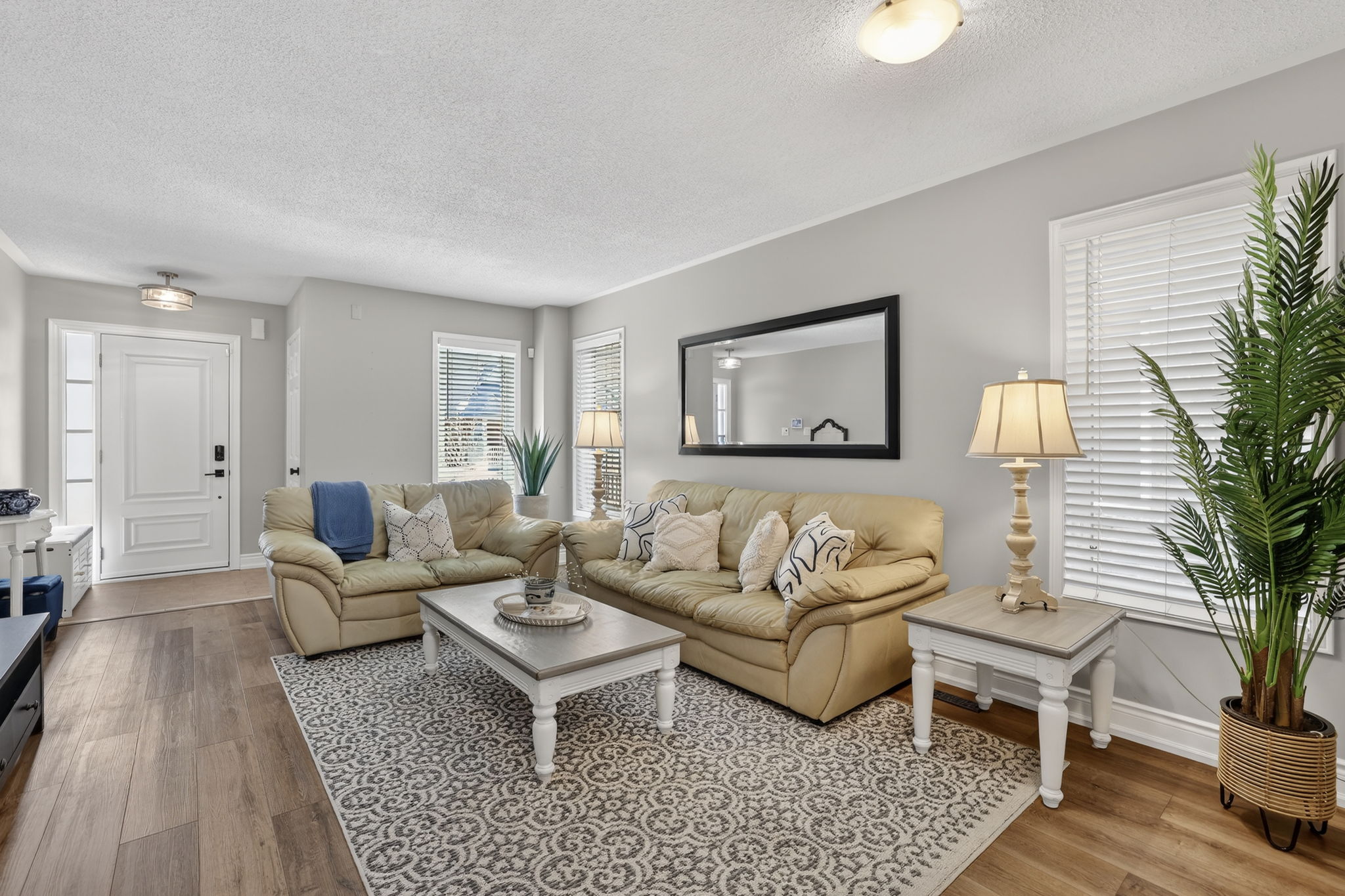 20 Burwell Street_112