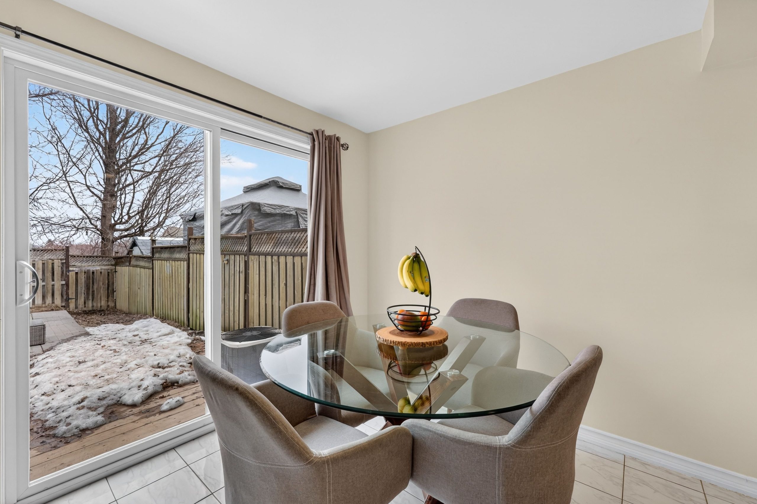 2057 Osbond Road_116