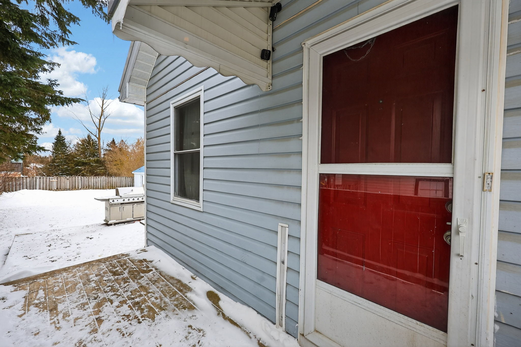 415 Main St N_EXT_108